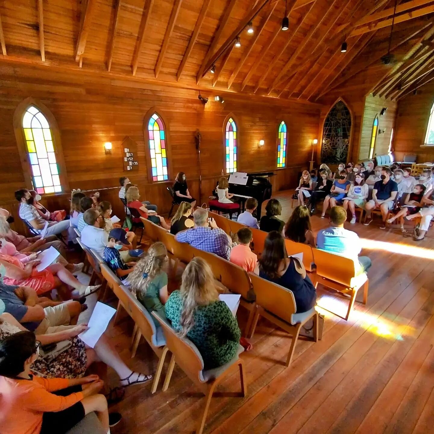 Remember this beautiful recital space?? We'll be back on Saturday and look forward to hearing our @harmonymusicnc students play!! Recitals at 8:45, 11:00, 1:00, 3:00 &amp; 4:30!  This year we are supporting @kidz_notes !
#chapelhill #carrboro #durham