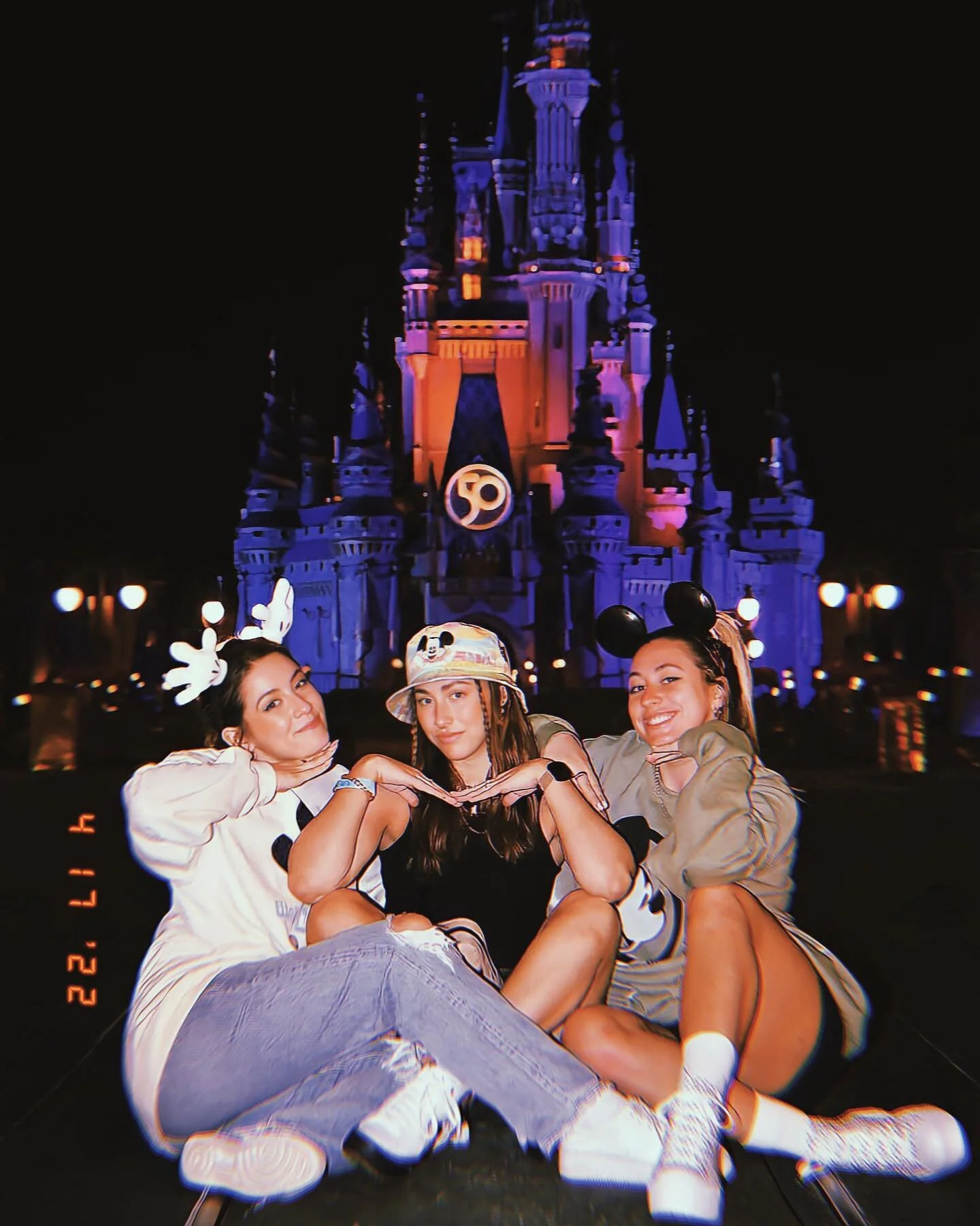 ♡ girls don&rsquo;t like boys, girls like empty magic kingdom at midnight ♡
&bull;
&bull;
Thankful for late nights in an empty Magic Kingdom with my best gals 🤍✨
&bull;
&bull;
&bull;
#disney #disneyland #disneyworld #disneygram #disneylife #disneypa