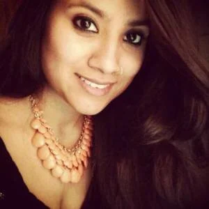 Headshot-IMG_1875-300x300.jpg