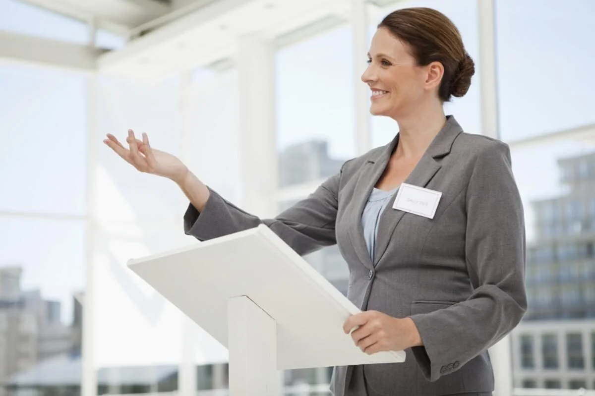 Giving coherent, brief and clear introductions is an art you can master.