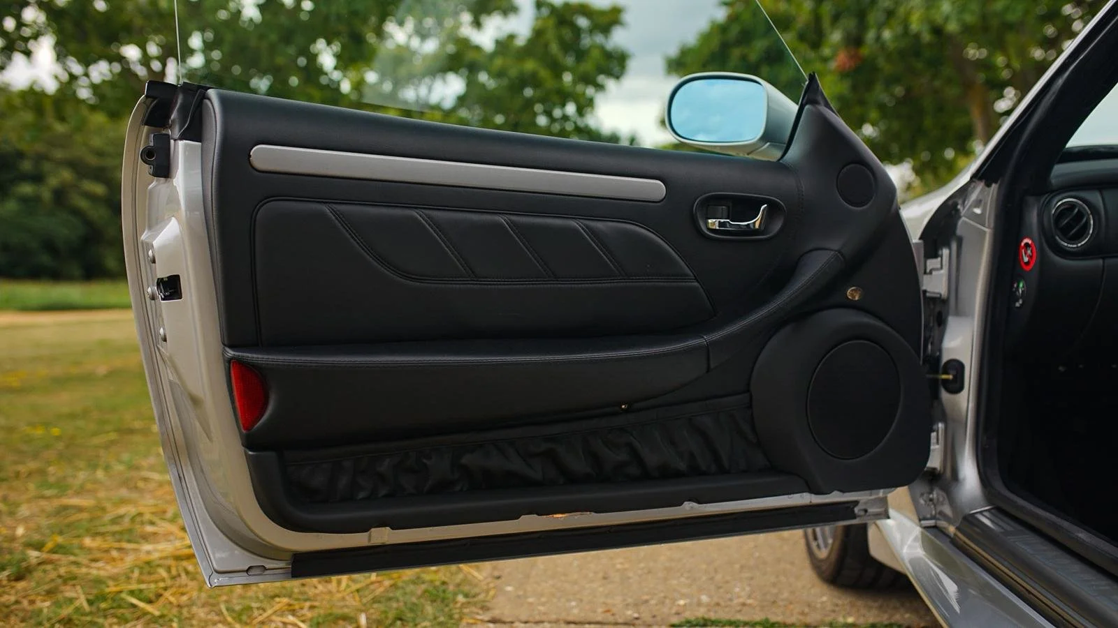 WhatsApp Image 2025-10-21 at 12.48.40 (1).jpeg