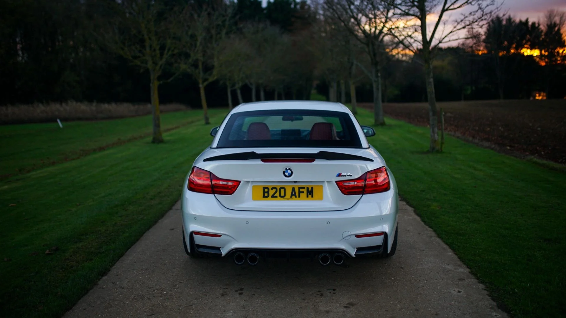 WhatsApp Image 2025-11-25 at 16.21.39.jpeg