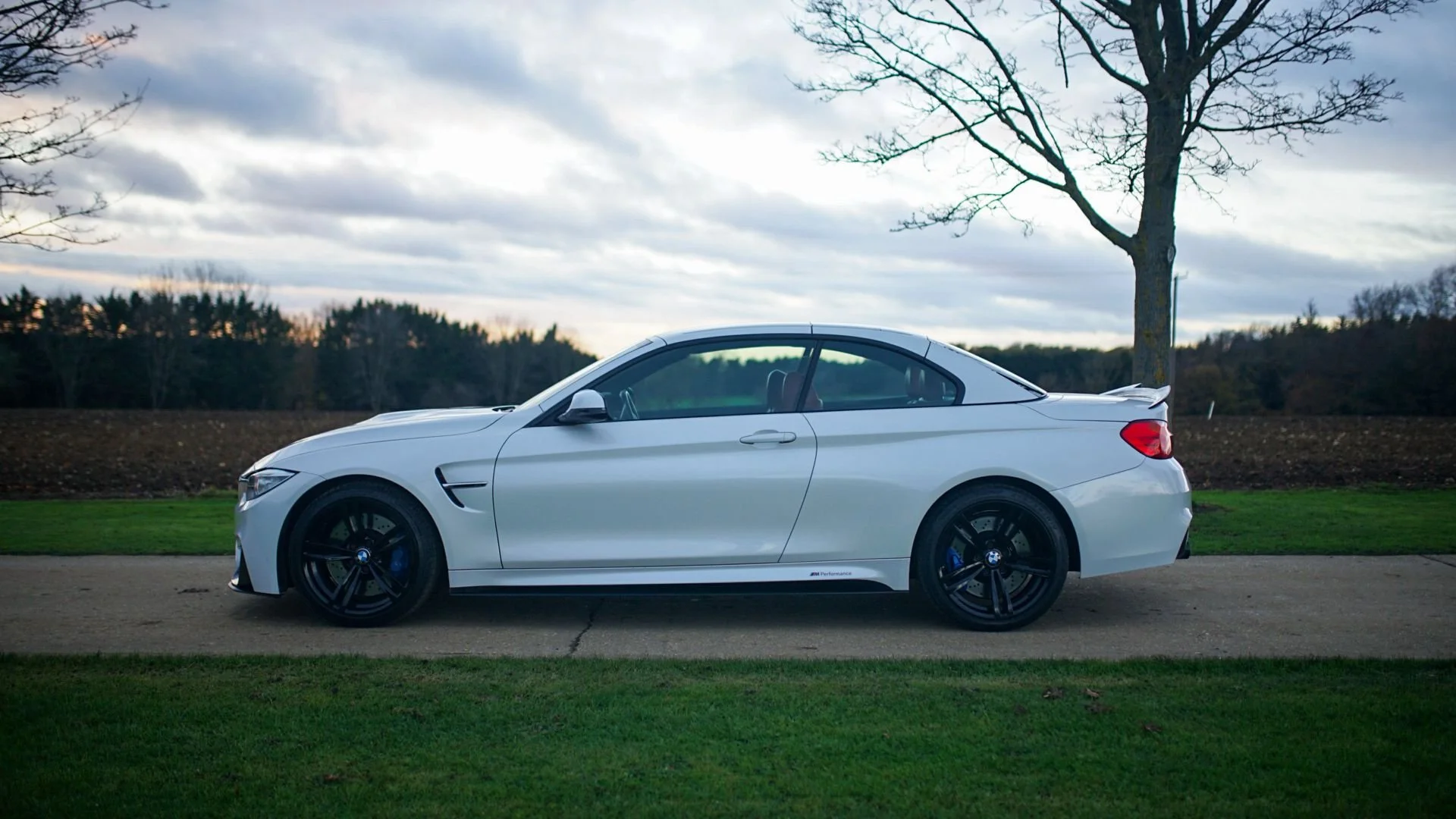 WhatsApp Image 2025-11-25 at 16.21.40.jpeg