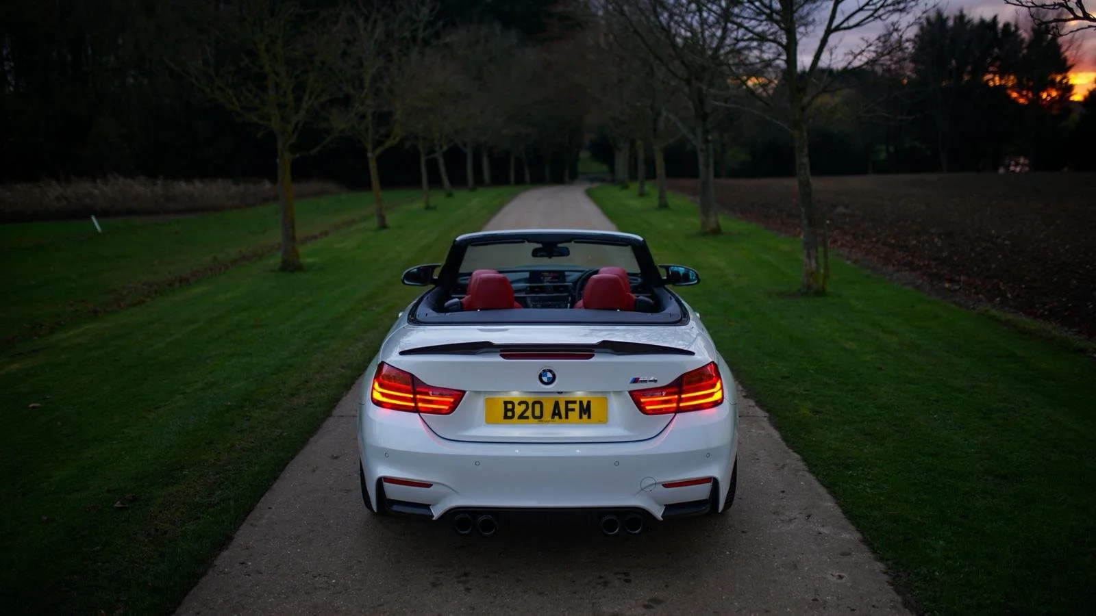 WhatsApp Image 2025-11-25 at 16.21.56.jpeg