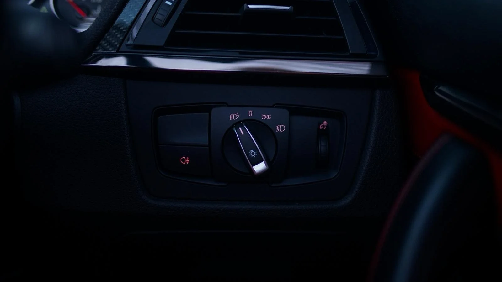 WhatsApp Image 2025-11-25 at 16.22.07 (2).jpeg