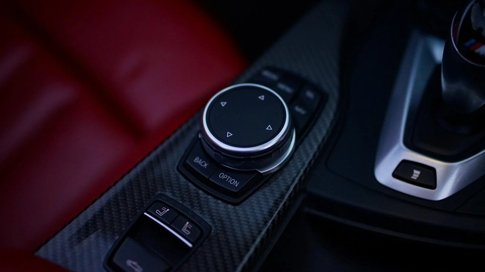 WhatsApp Image 2025-11-25 at 16.22.09 (1).jpeg