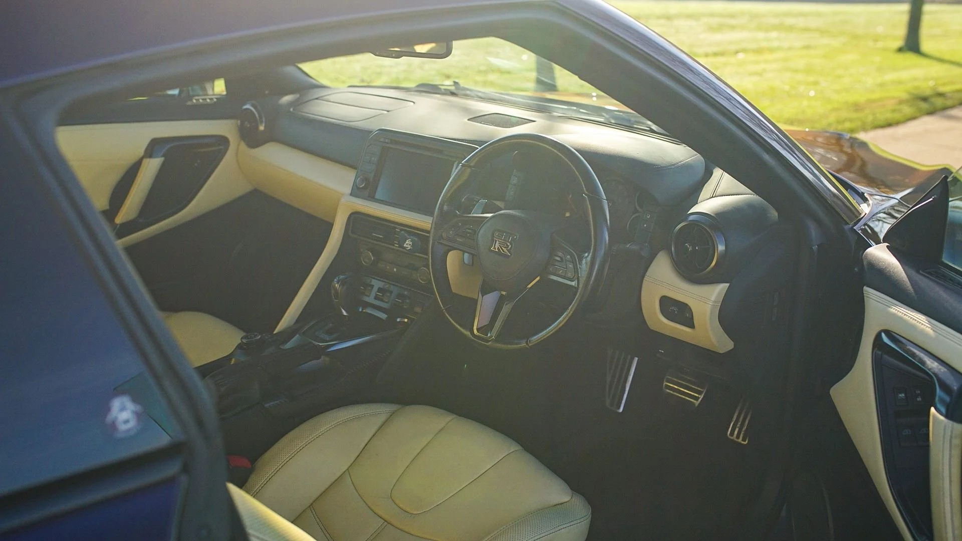 WhatsApp Image 2025-12-04 at 11.46.54.jpeg