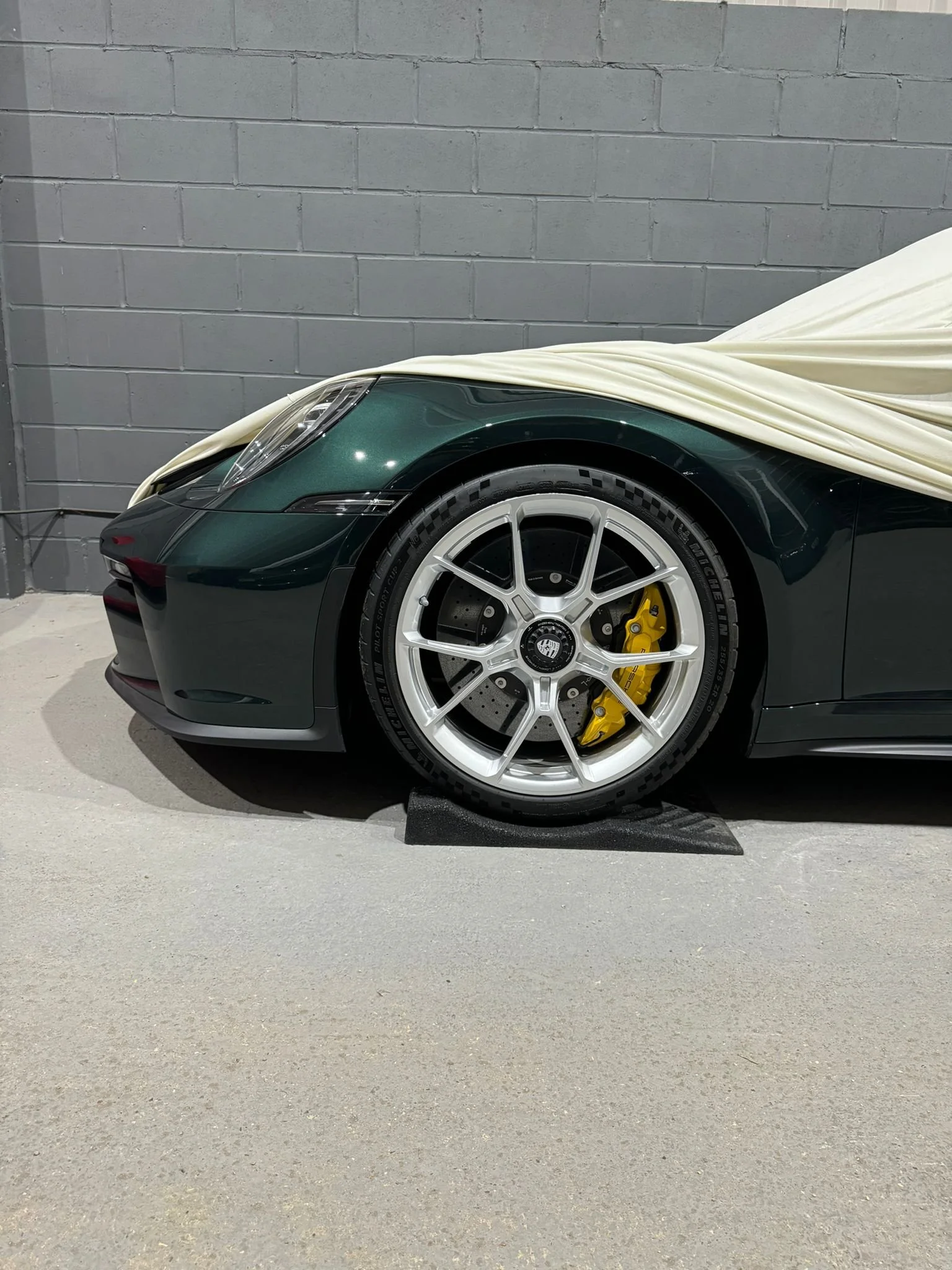 GQ-Car-Storage-GT3-Touring.jpg