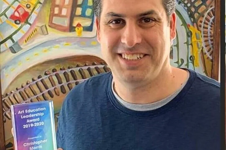 Buffalo Grove teacher wins national art leadership award