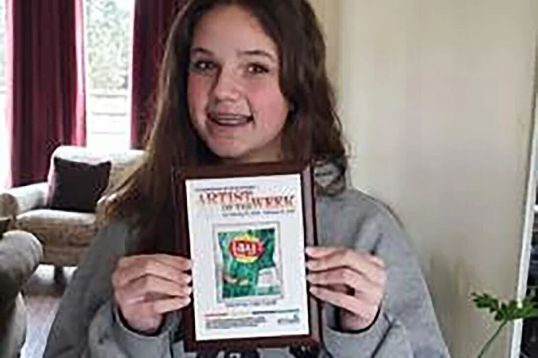 Sabine Middle School student wins artist contest