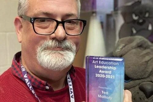 Art education leadership; Mallory wins award for use of online art gallery