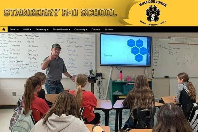 Teacher at Stanberry Elementary School one of only 15 teachers nationwide to win Artsonia Art Education Leadership Award