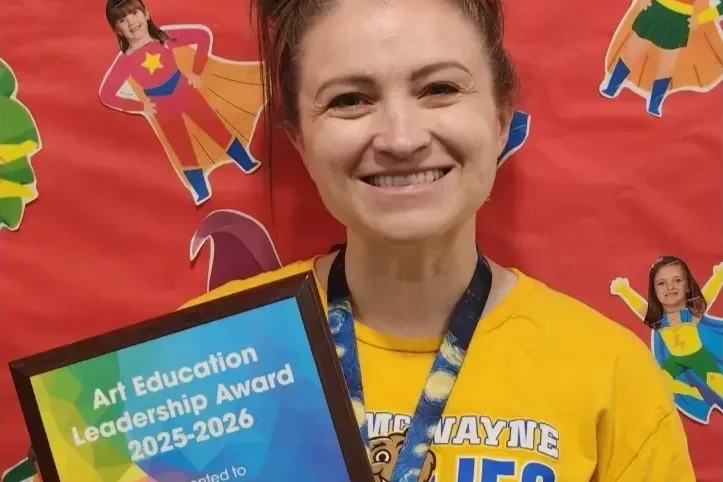 Batavia Art Teacher Wins National Leadership Award
