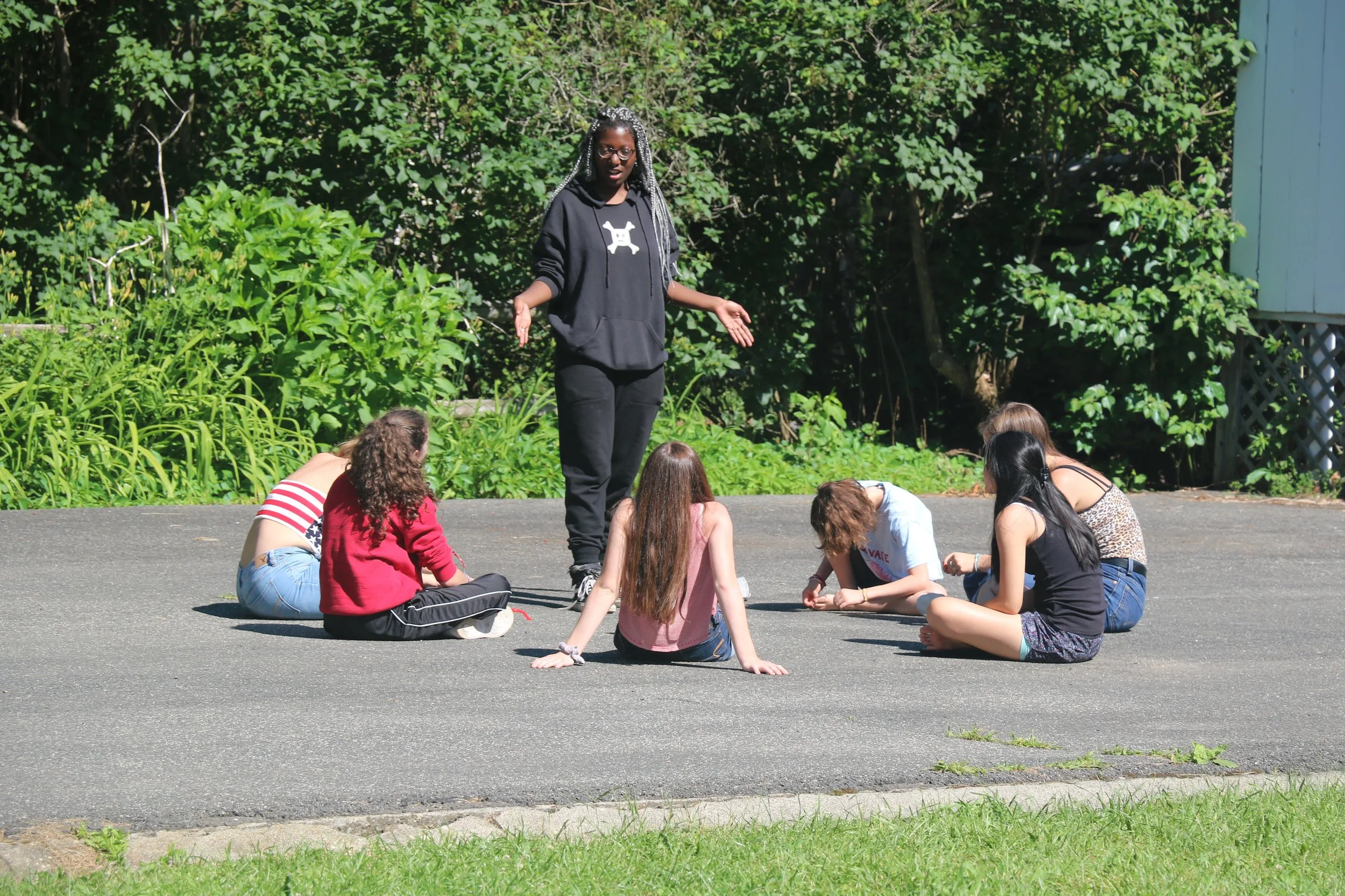 Playing circle games