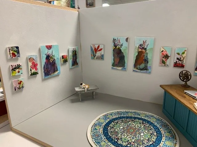 Mixed Media in Miniature: Create a Tiny Series