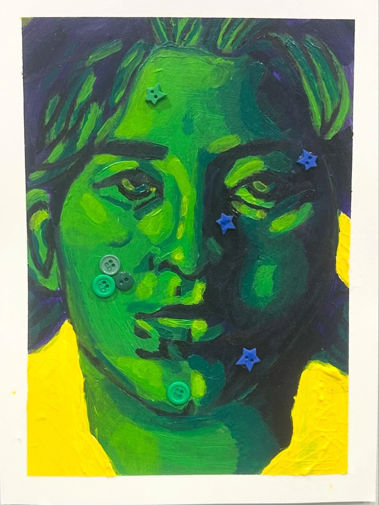 Logan Mulholland, Buttons