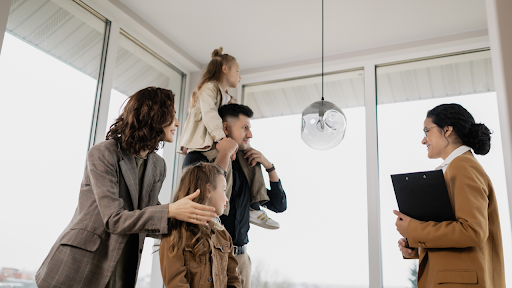 What Should You Look for During a Home Tour? Things Buyers Shouldn't Miss