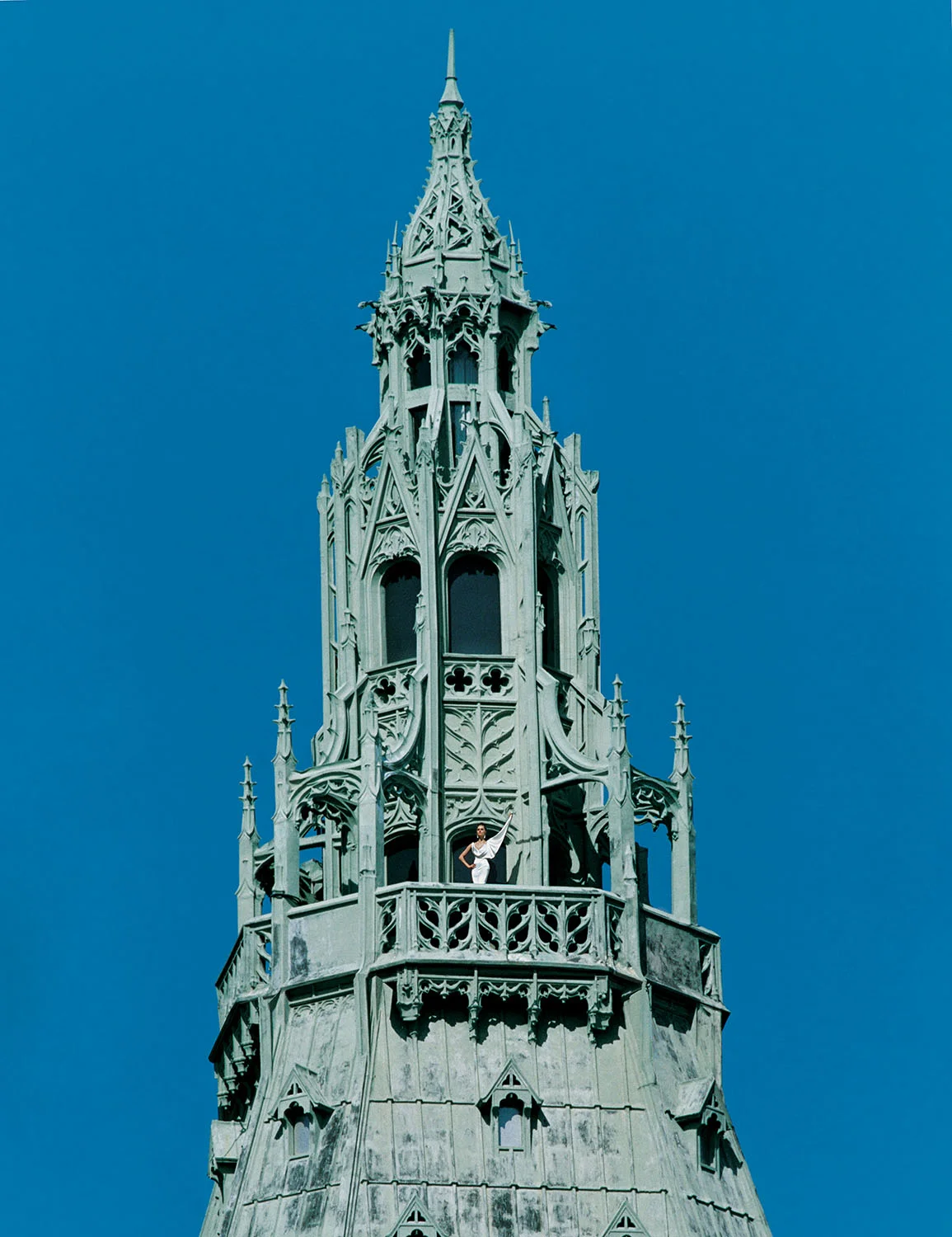Harper’s Bazaar - NYC Monumental