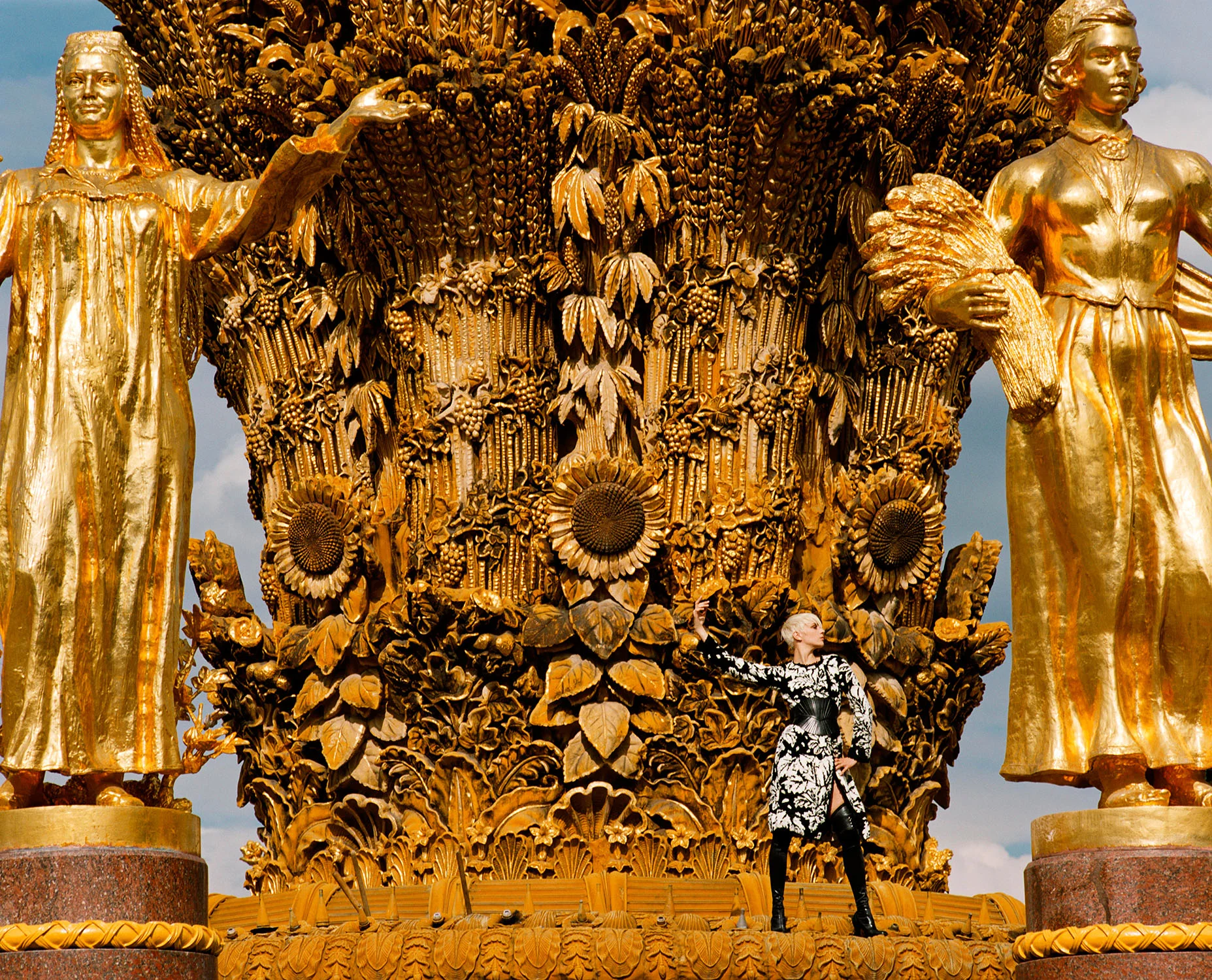 Vogue Russia - Monuments