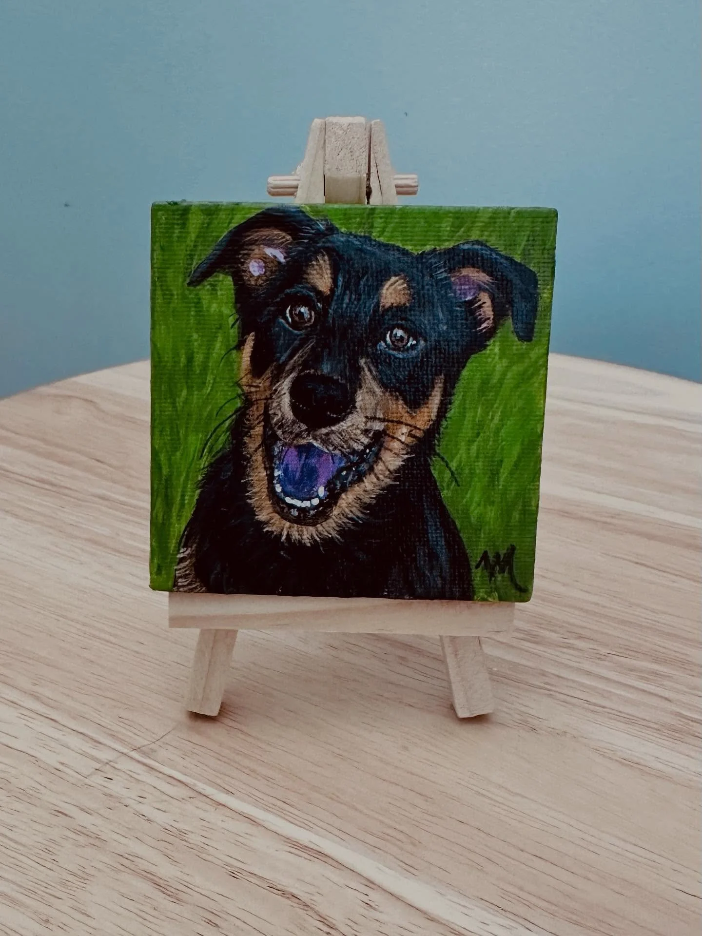 Isn&rsquo;t Tracer the cutest puppy?! Can&rsquo;t wait for my friend to get her little mini portrait for her collection of pet portraits! Always thankful for the support I get from my sweet friends! @louisej_nc #cutepuppies #dog #lovedogs #petportrai