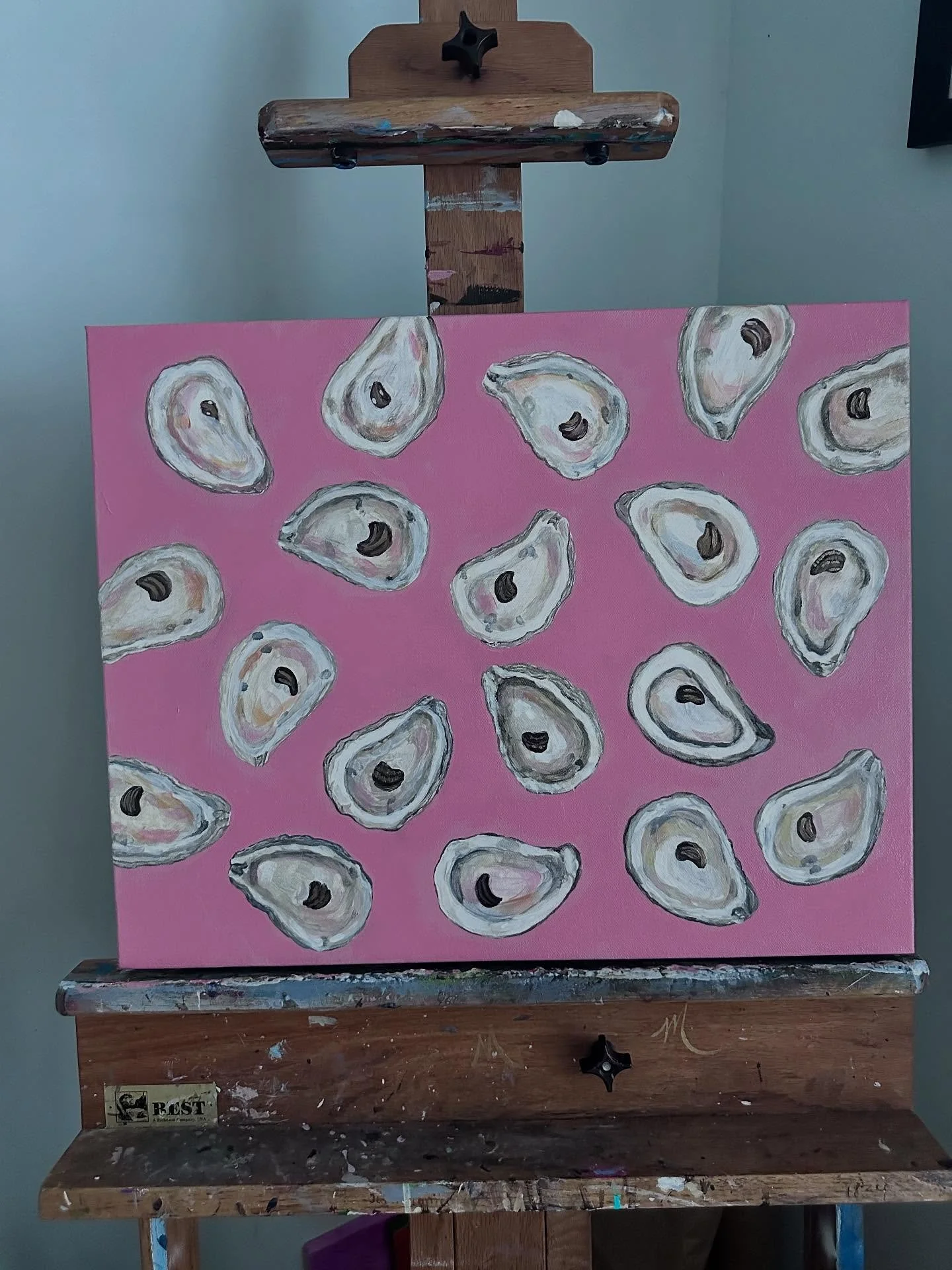 Vertical or Horizontal? Love that you can display it either way! 🙌🏽 This 16x20 acrylic Pretty in Pink Oyster 🦪 painting will be at @savannahcottagessi and offered for sale there! So very excited about that opportunity! Yay! Or you can always messa