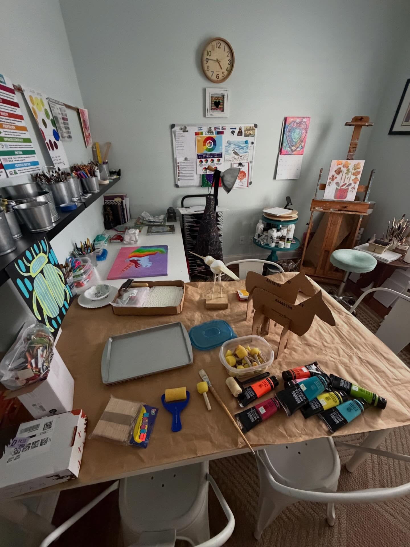 Welcome March! ☘️ Getting ready for some fun art projects! #artclass #artteacher #petportraitsbymilagrosandmore #stsimonsisland #glynnvisualarts