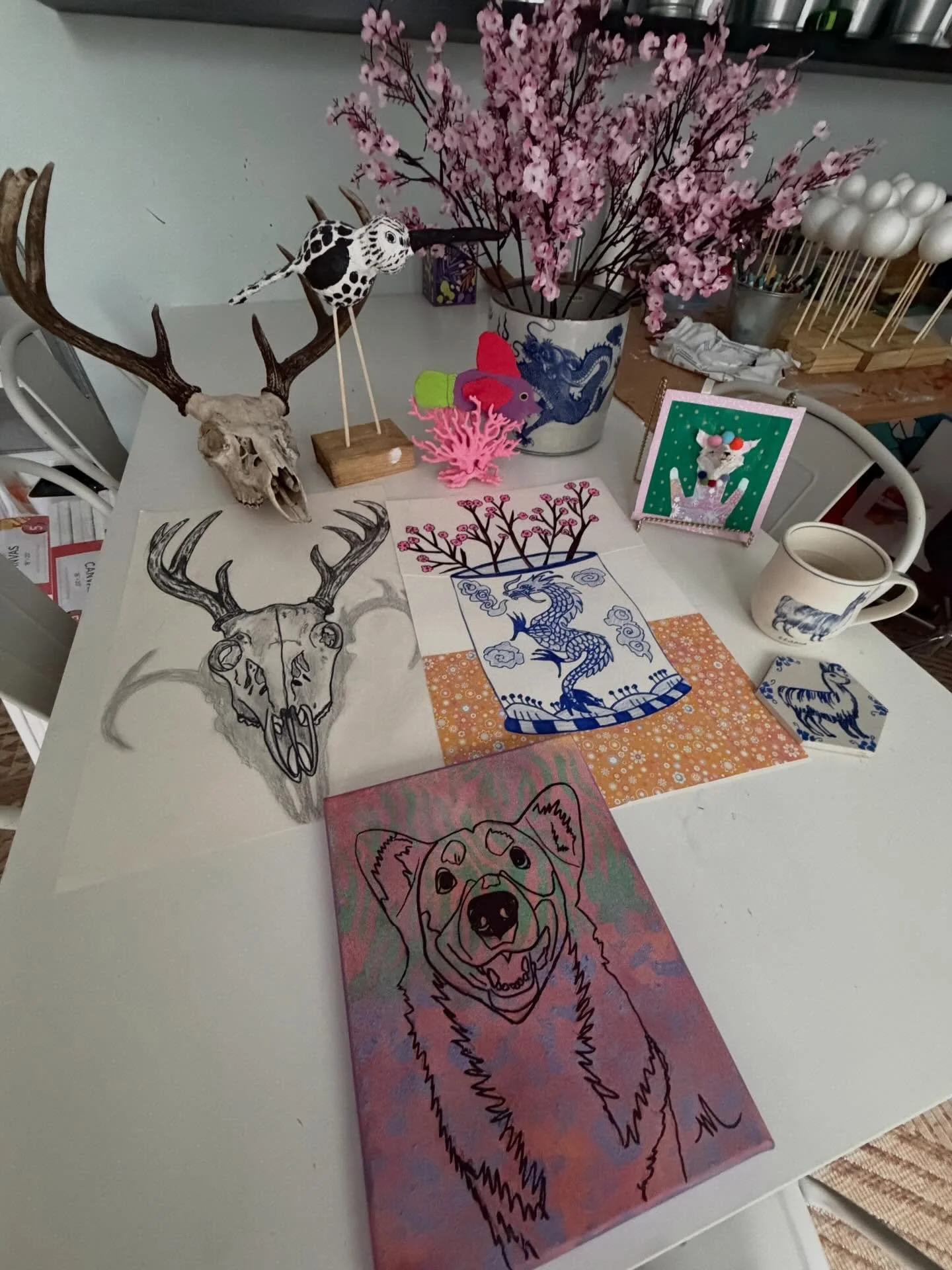 Prepping projects for my upcoming Animal Art Summer Camp at GVA! 🎨 🌞 🙌🏽