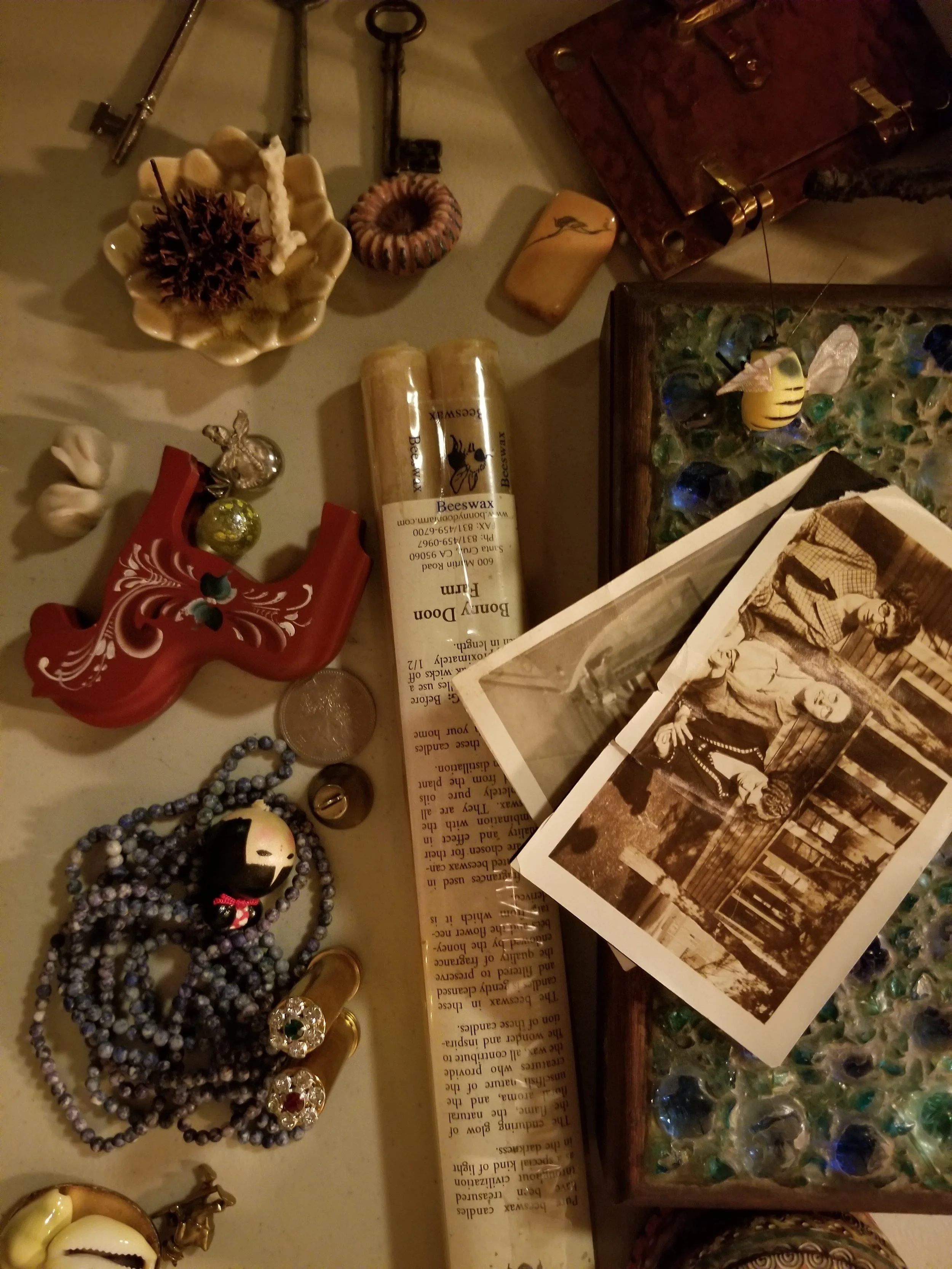 Curio Ad Table 2.jpg