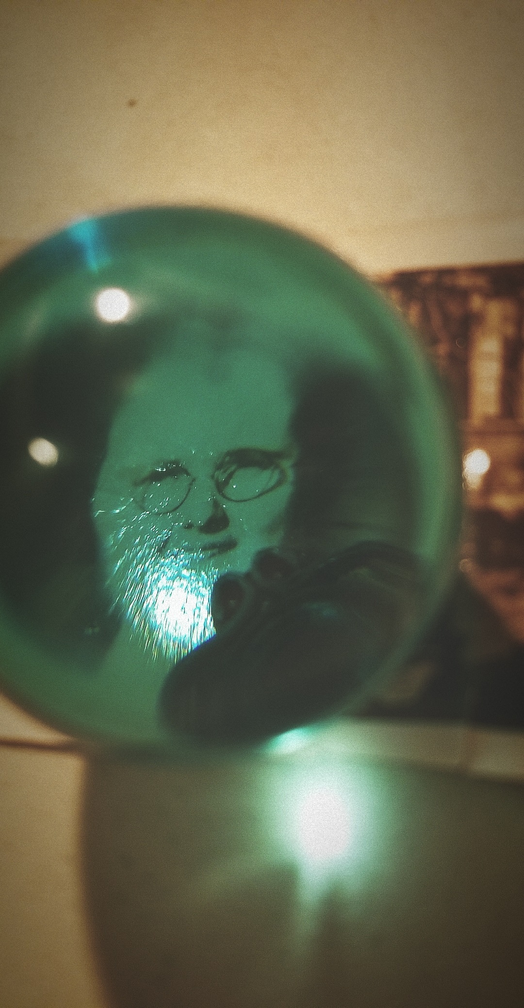 scrying+ball+face.jpg