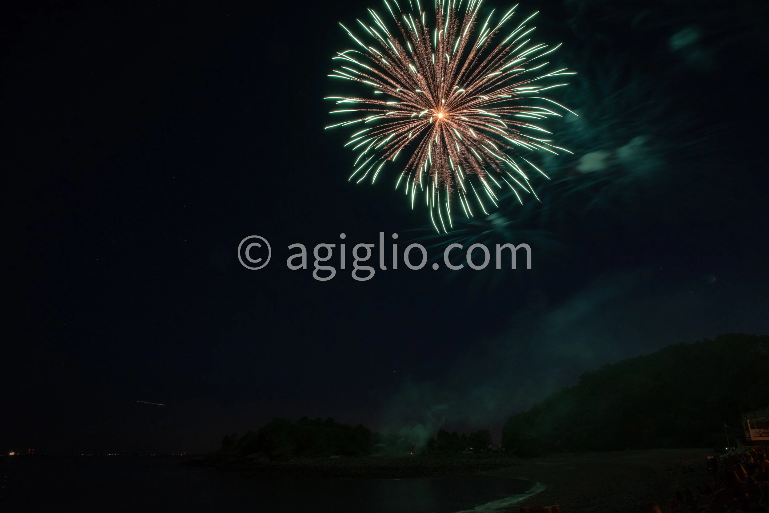 Nahant Fireworks 2018-10.jpg