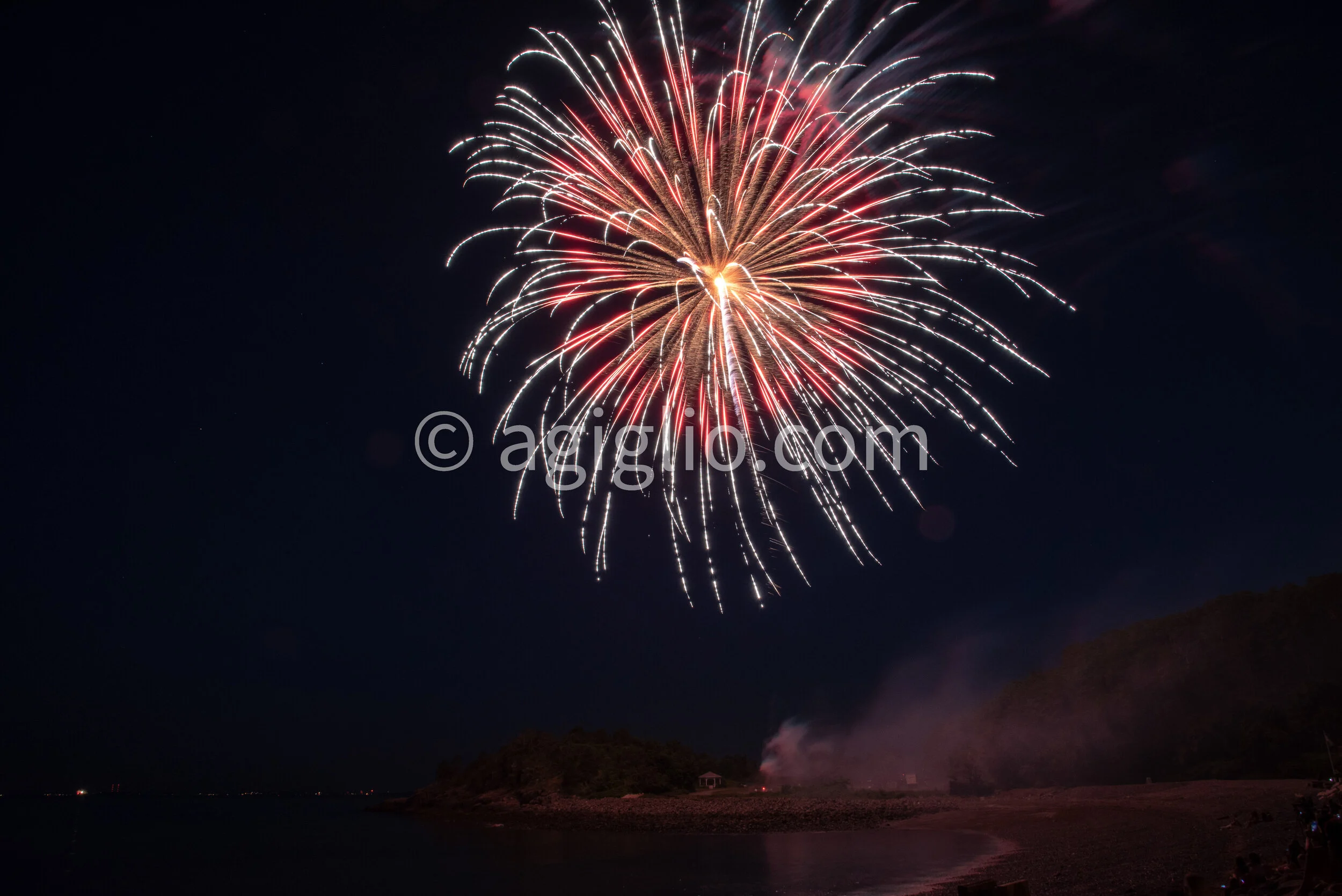 Nahant Fireworks 2018-35.jpg