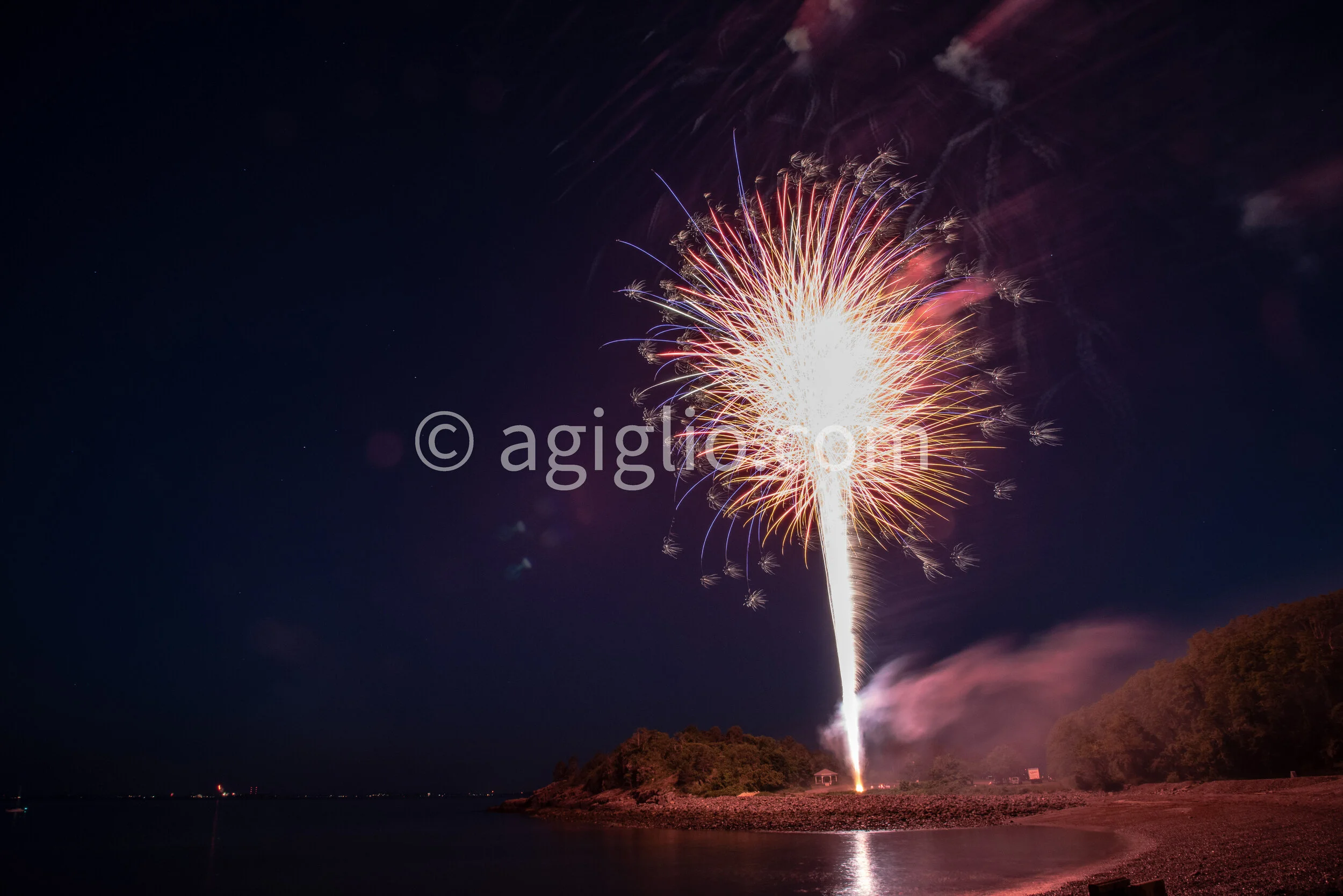 Nahant Fireworks 2018-50.jpg