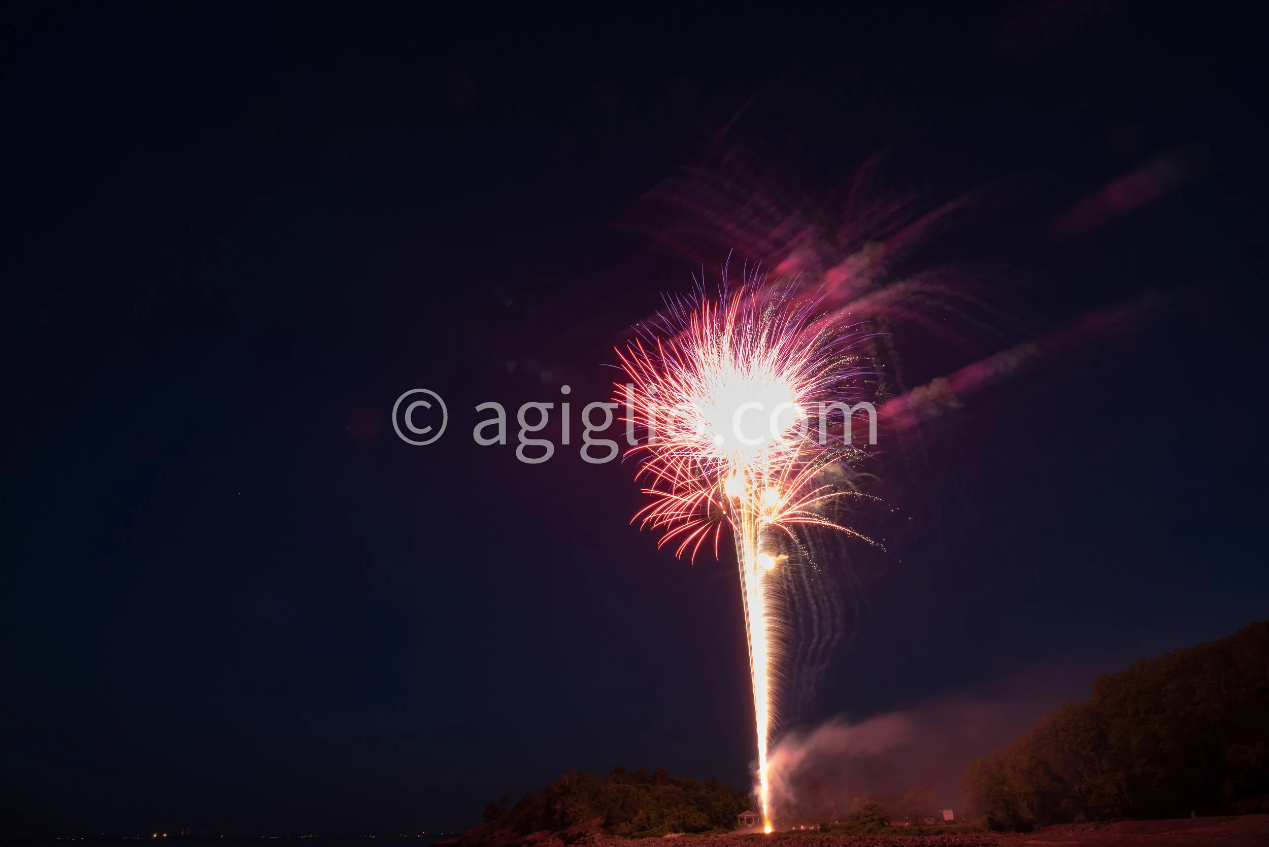 Nahant Fireworks 2018-61.jpg