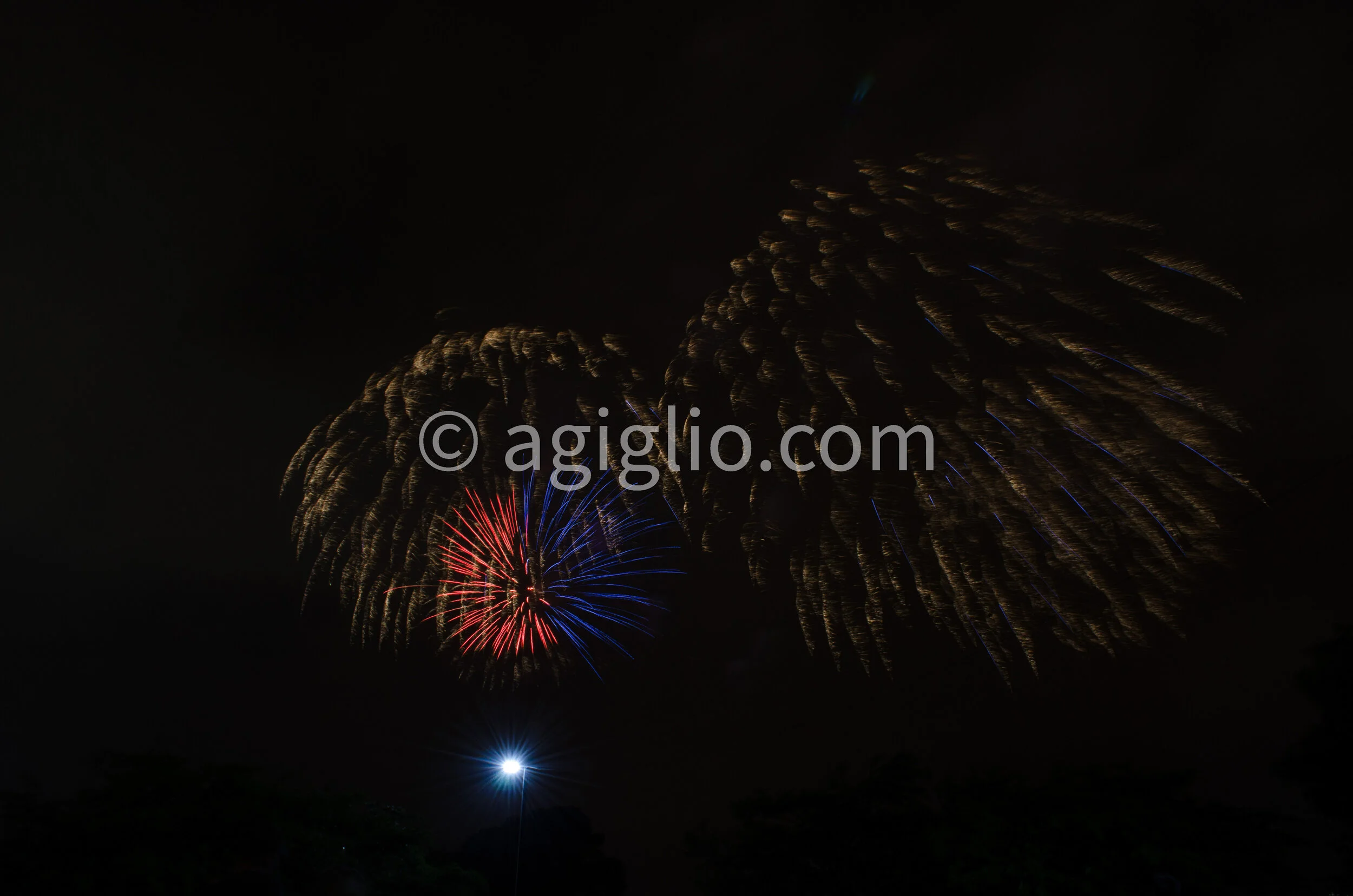 Boston Fireworks (19).jpg