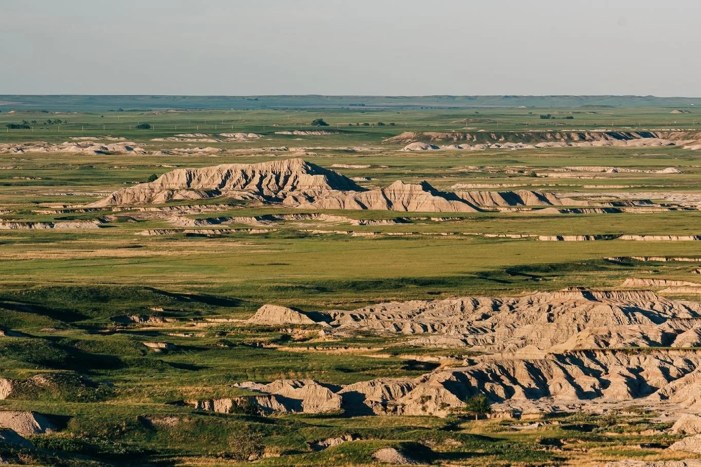 Catching up after a few whirlwind days. After some much needed family time in Minneapolis, decided to go through the Badlands in SD. Honestly they were incredible. I highly recommend anyone go check them out. Was able to find this AMAZING place to pa