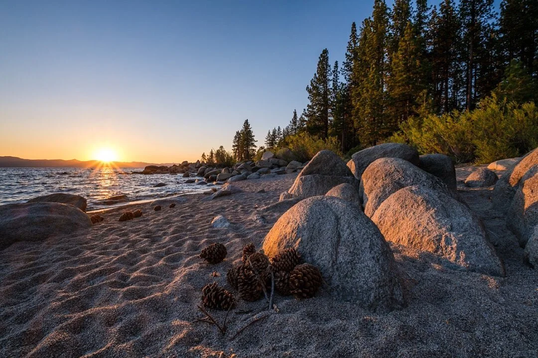 Sunset at Zephyr Cove .
.
.
.
.
#xt3 #picoftheday #nature #solomaletraveler #solovanlife #mymeditation #provia #vanlife #franthevan #leavenotrace #naughtybynature #goldenhour #laketahoe #zephyrcove #sunset #alpinelakes #