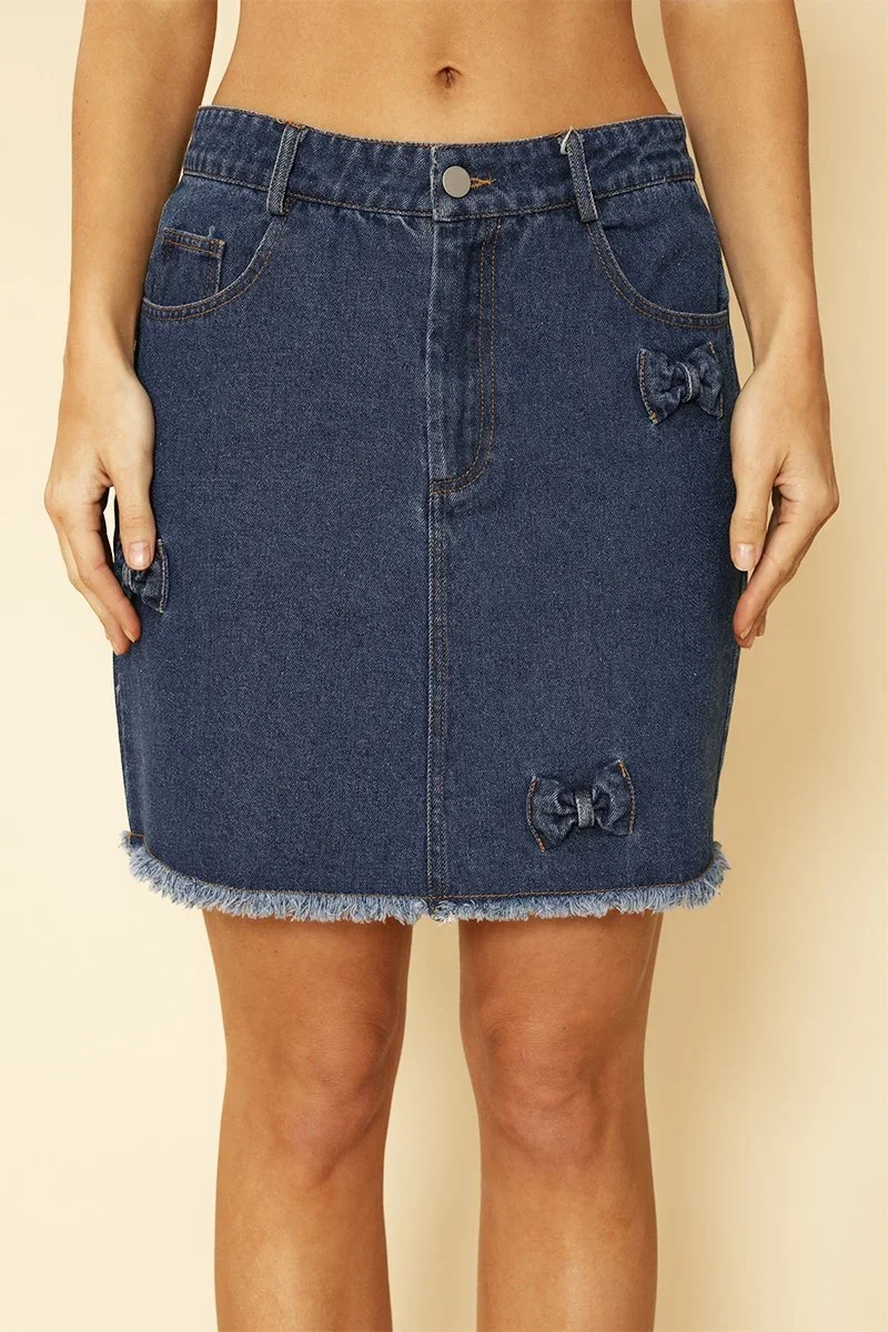 bow_denim_skirt_4.jpg.webp