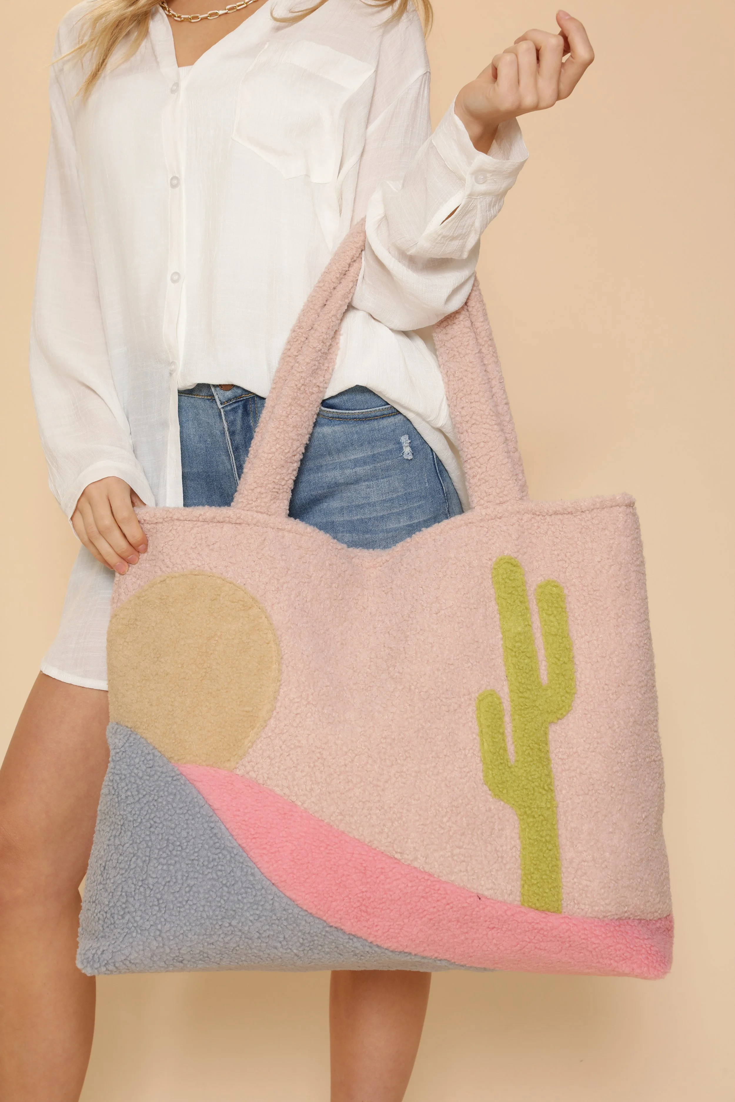 Miss Sparkling 12-17-22-157.jpg