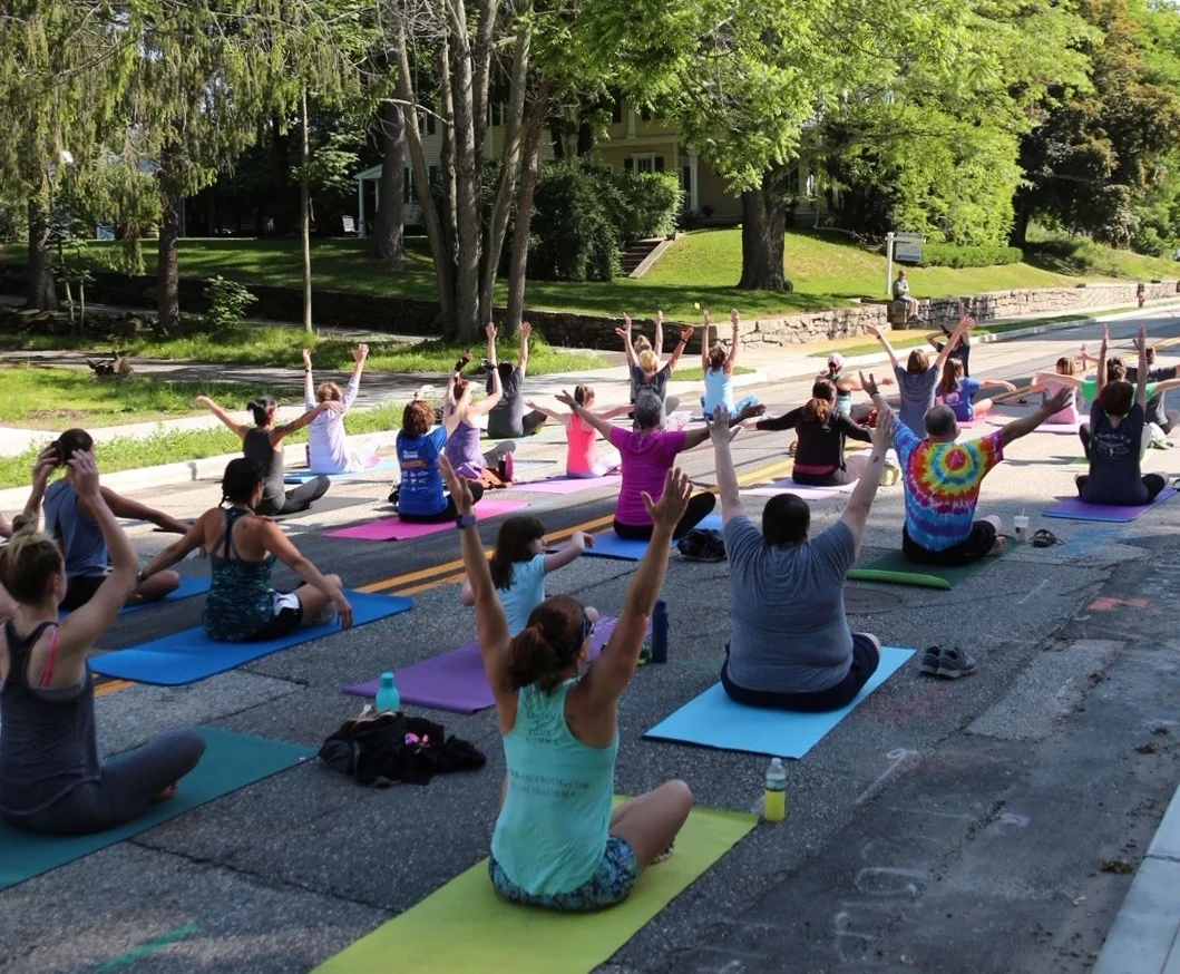 yoga%252B.jpg