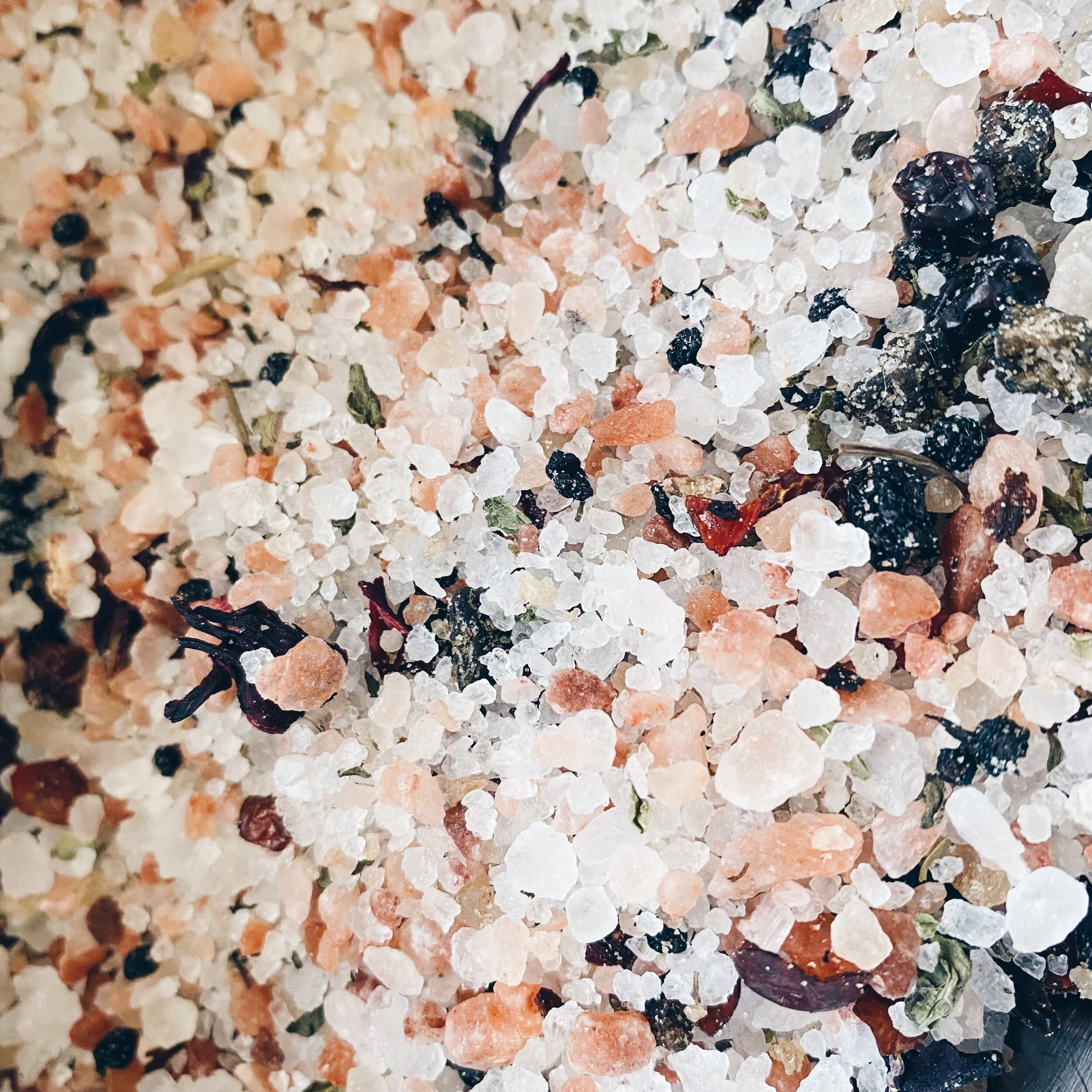 DECC4302-D8F6-4C63-BFFB-E04097CBDCDF