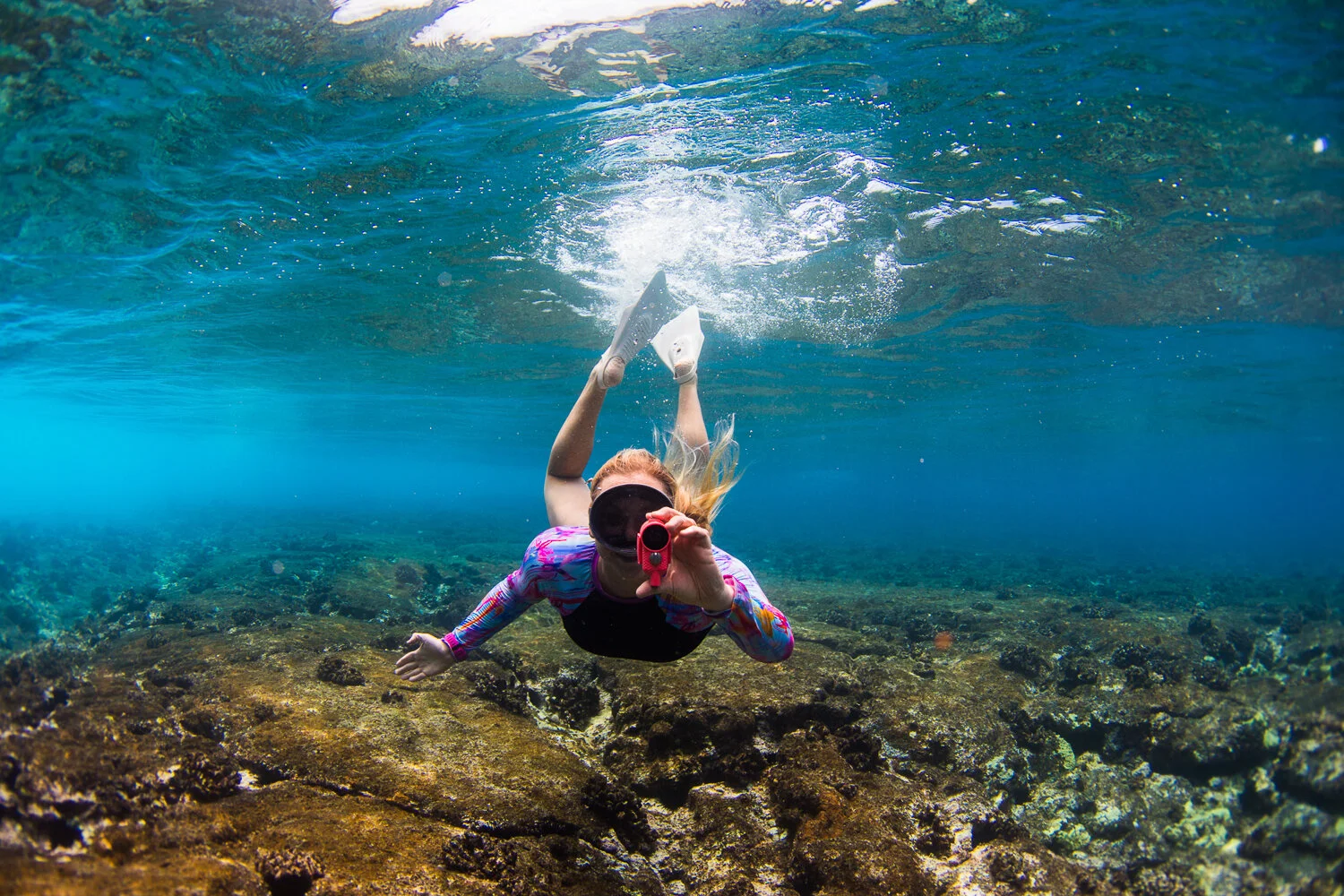001_DXO_One_Camera_Underwater_Photographer_Sarah_Lee.jpg