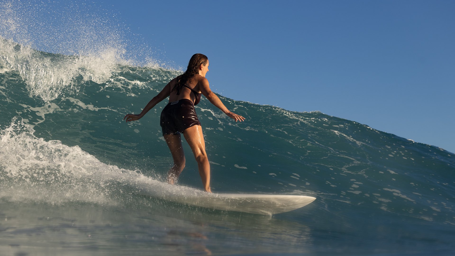 Furrow-Surf-Craft_Skylark_Twin-Fin_Anna-Gudauskas_North-Shore_005.jpg