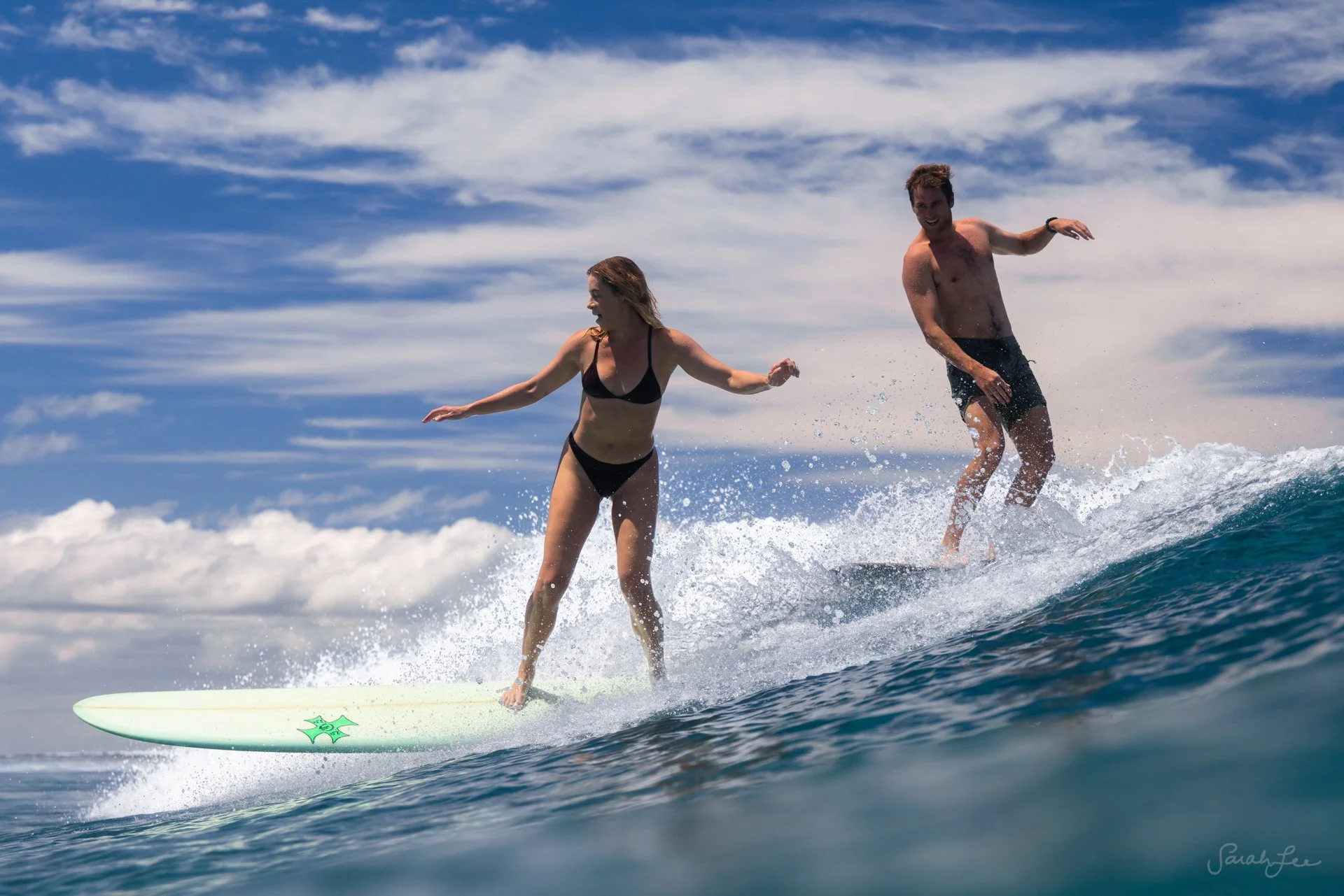  party waves in fiji!  