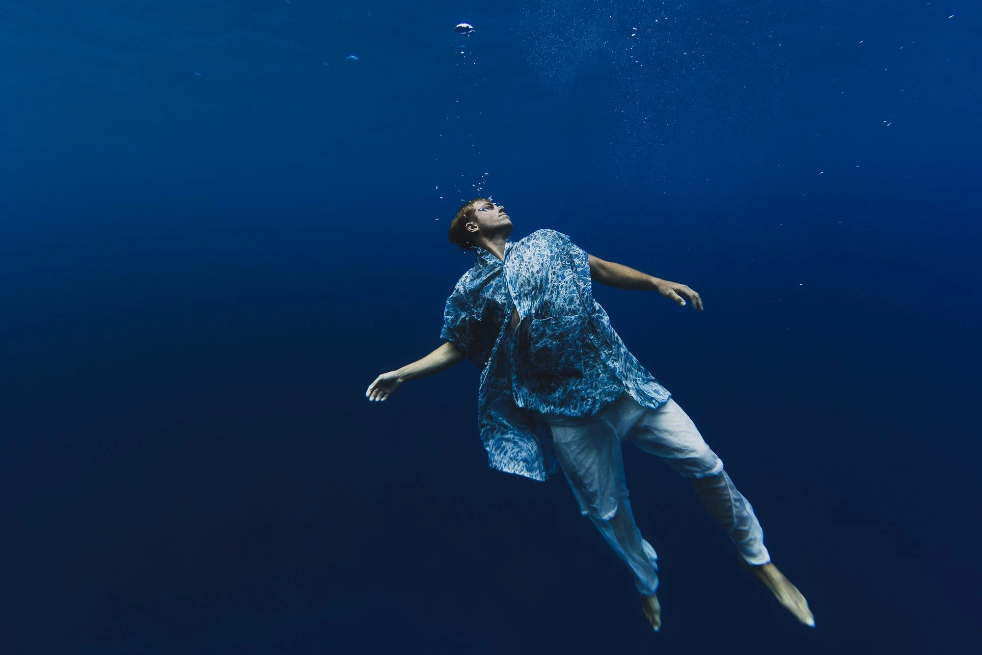 amachi "invisible environment"