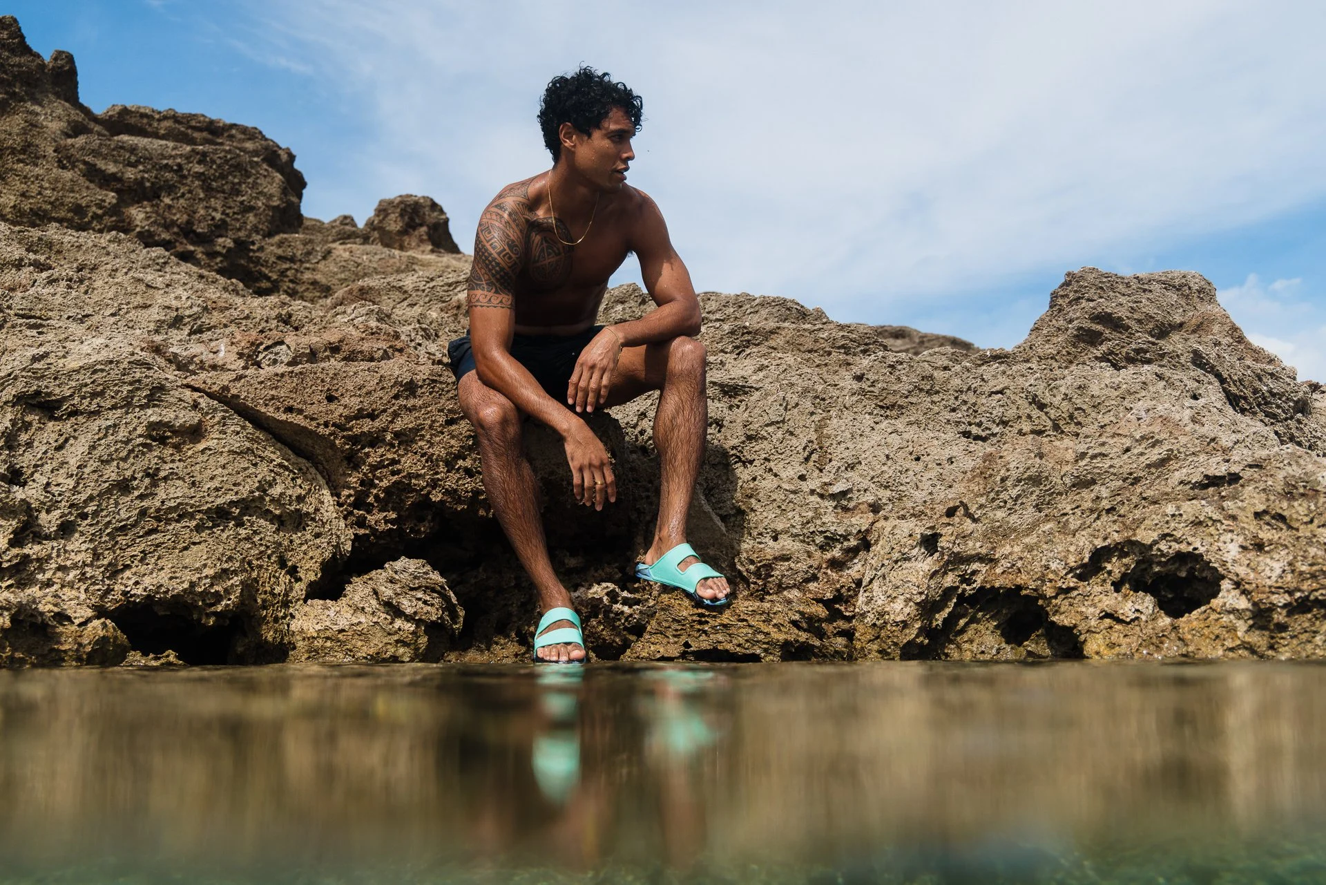 REEF_Water-Friendly_Sandals_Shoe_Photoshoot_Oahu_Sarah-Lee-Photo_019.jpg