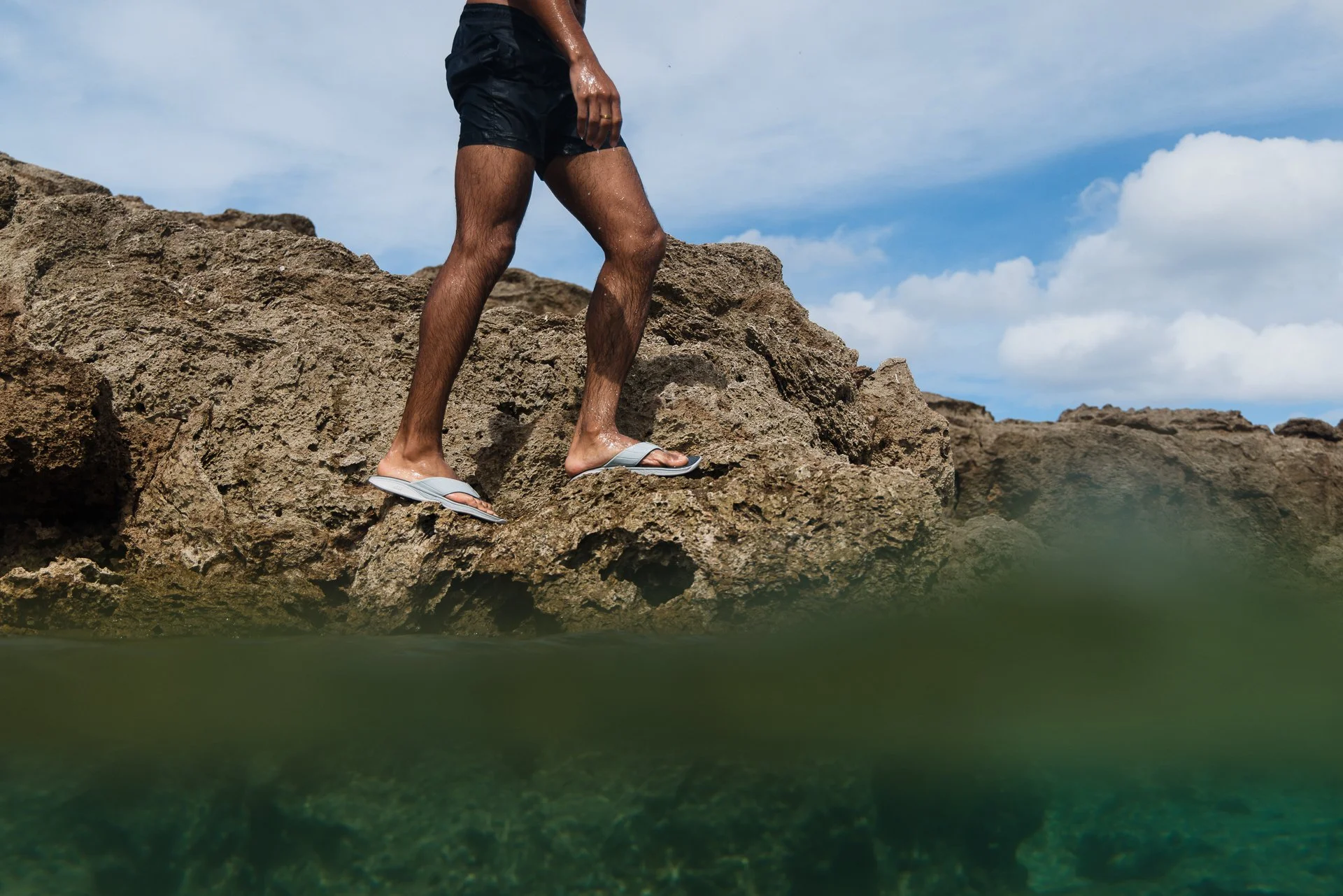 REEF_Water-Friendly_Sandals_Shoe_Photoshoot_Oahu_Sarah-Lee-Photo_020.jpg