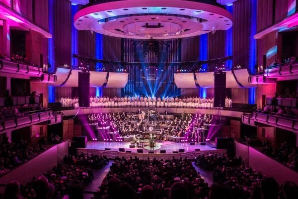 Crescendo: A John Cameron Experience