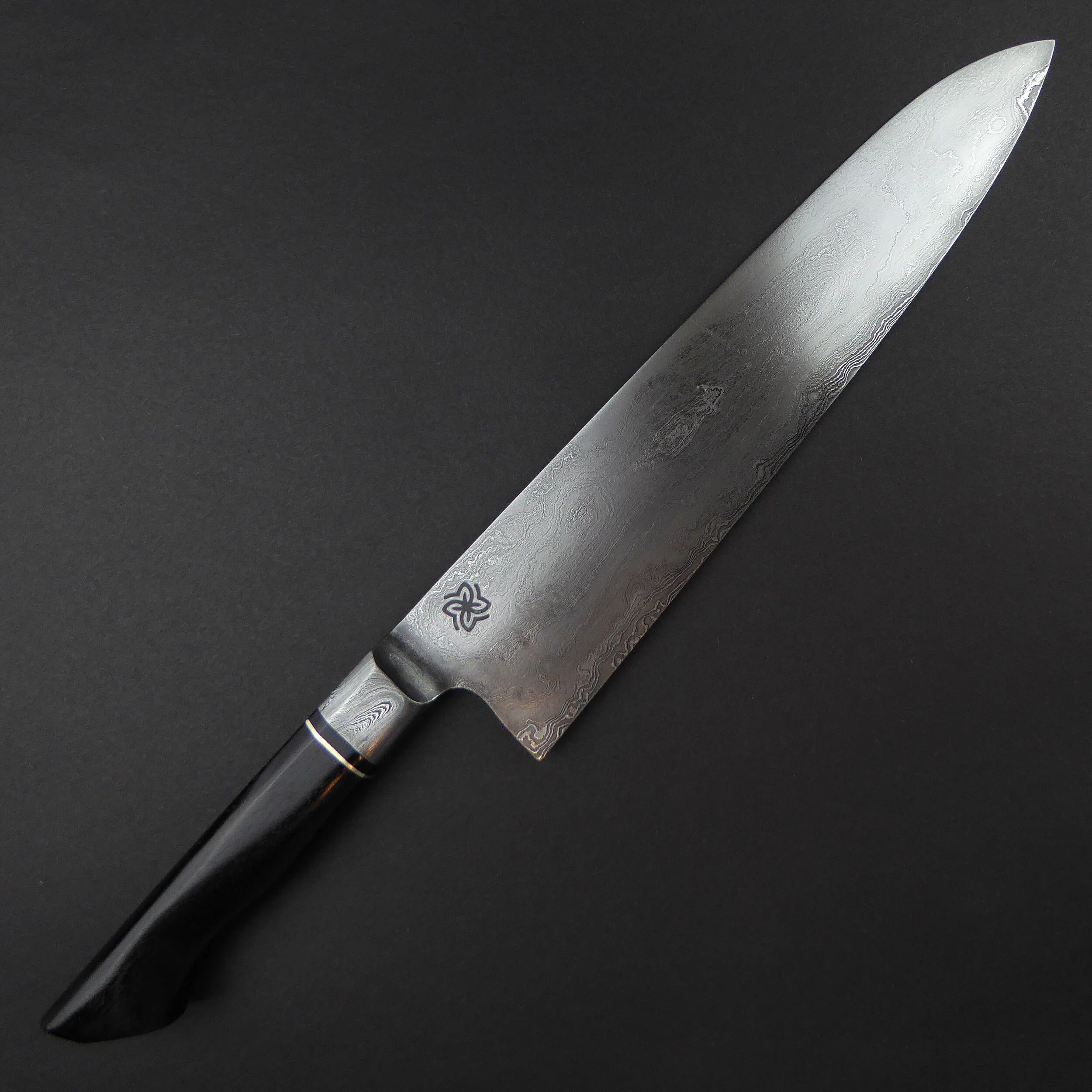 240x54mm Integral Gyuto