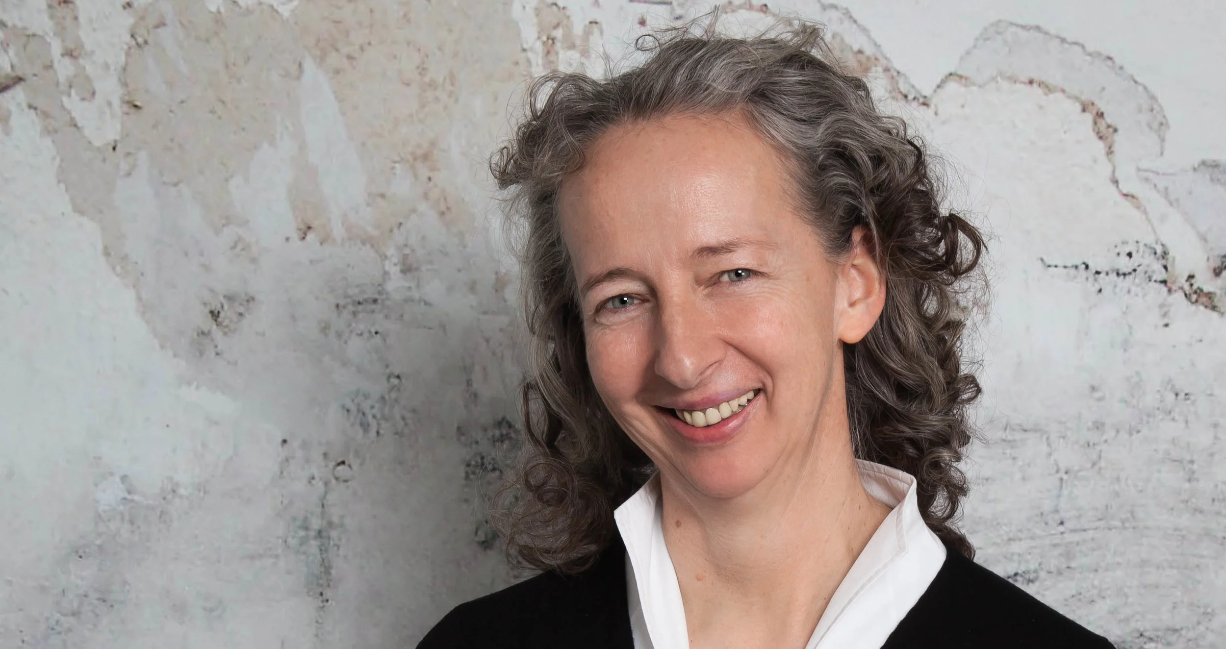Portrait Jutta Ausschnitt Bild 1.jpg