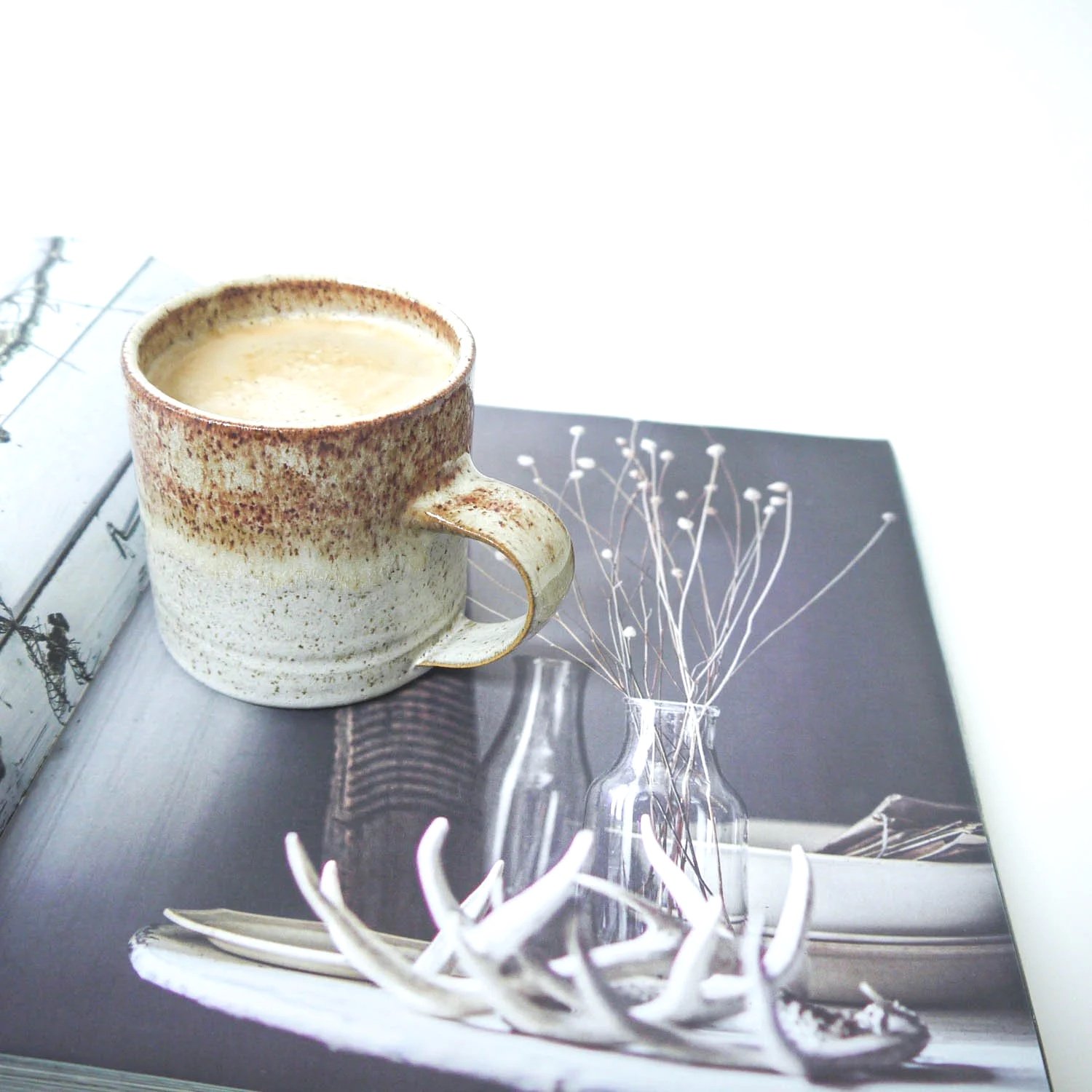 CUP-EARTH-WHITE-18.jpg